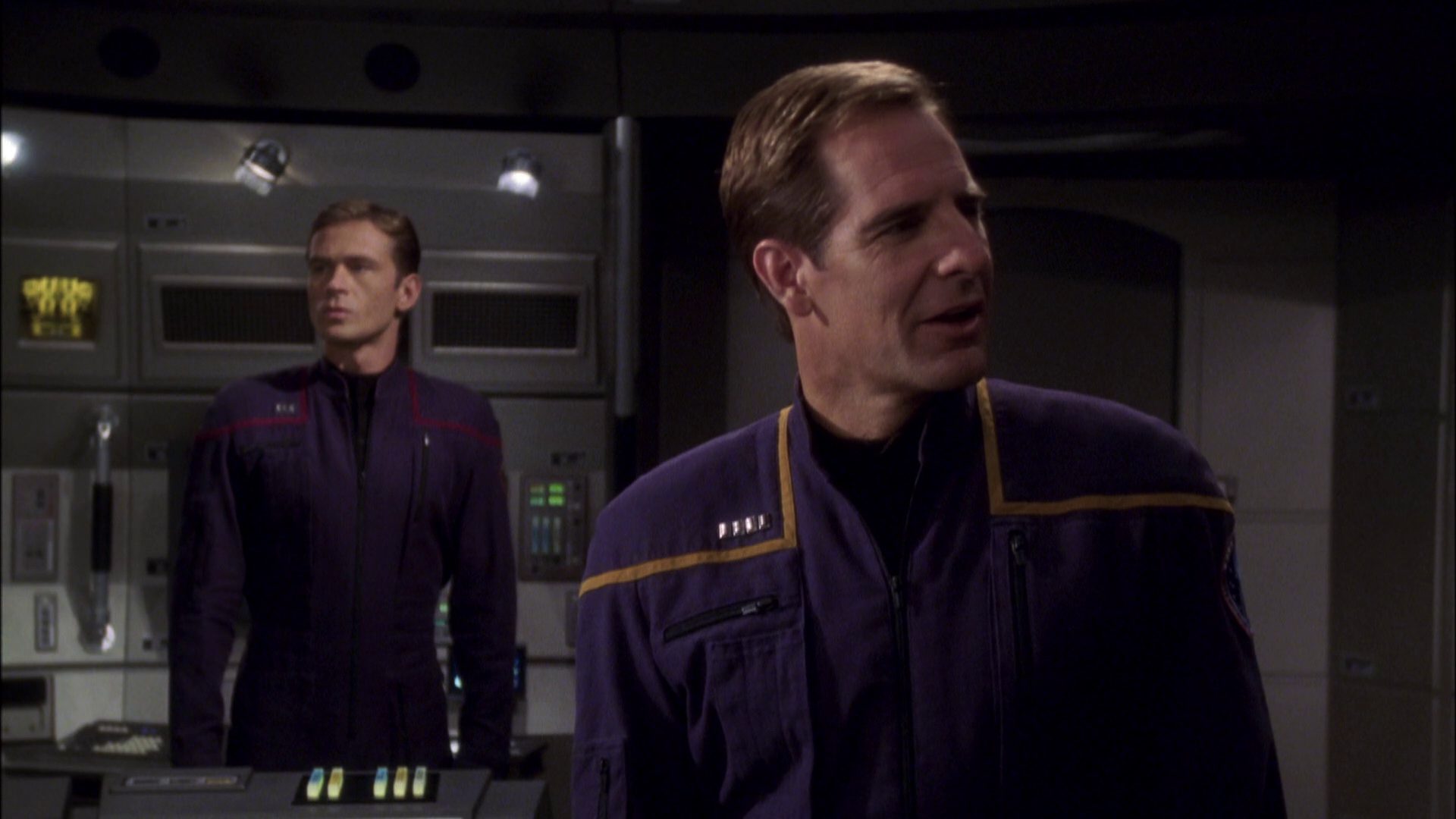 extant_StarTrek_ENT_1x08-BreakingTheIce_0620.jpg