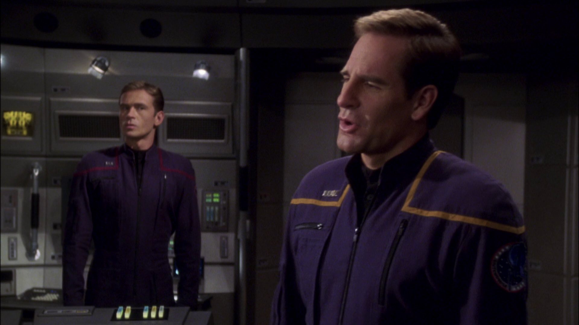 extant_StarTrek_ENT_1x08-BreakingTheIce_0632.jpg