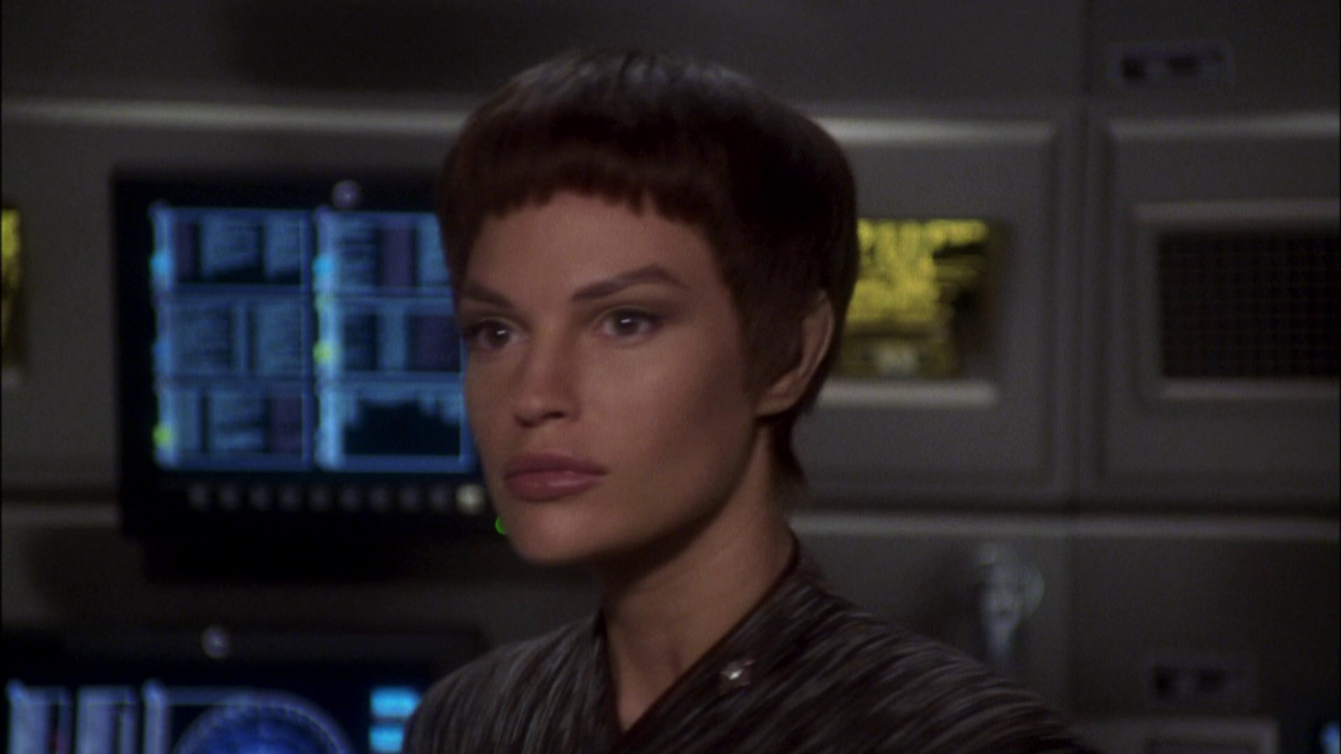 extant_StarTrek_ENT_1x08-BreakingTheIce_0661.jpg