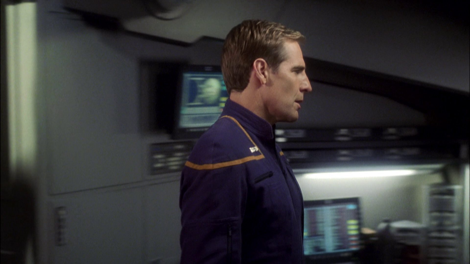 extant_StarTrek_ENT_1x08-BreakingTheIce_0666.jpg