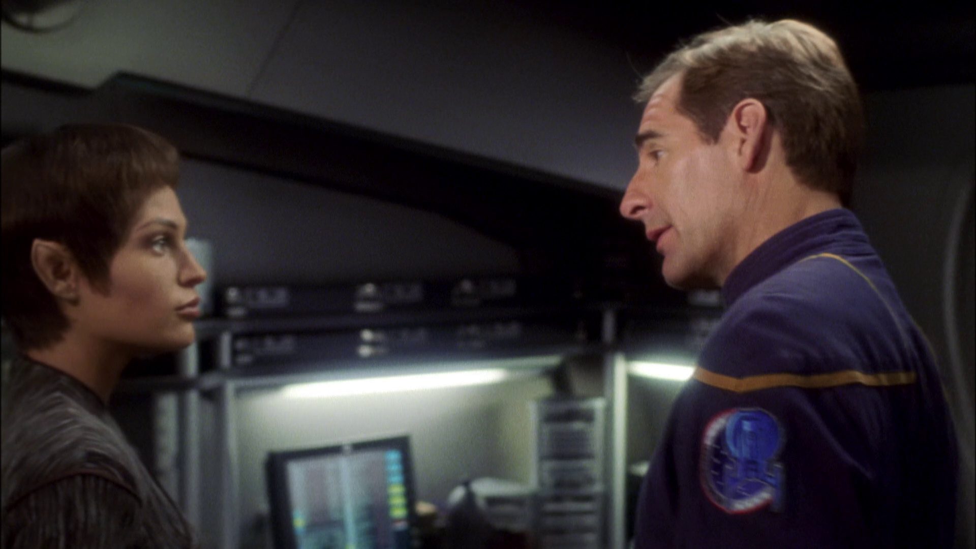 extant_StarTrek_ENT_1x08-BreakingTheIce_0688.jpg