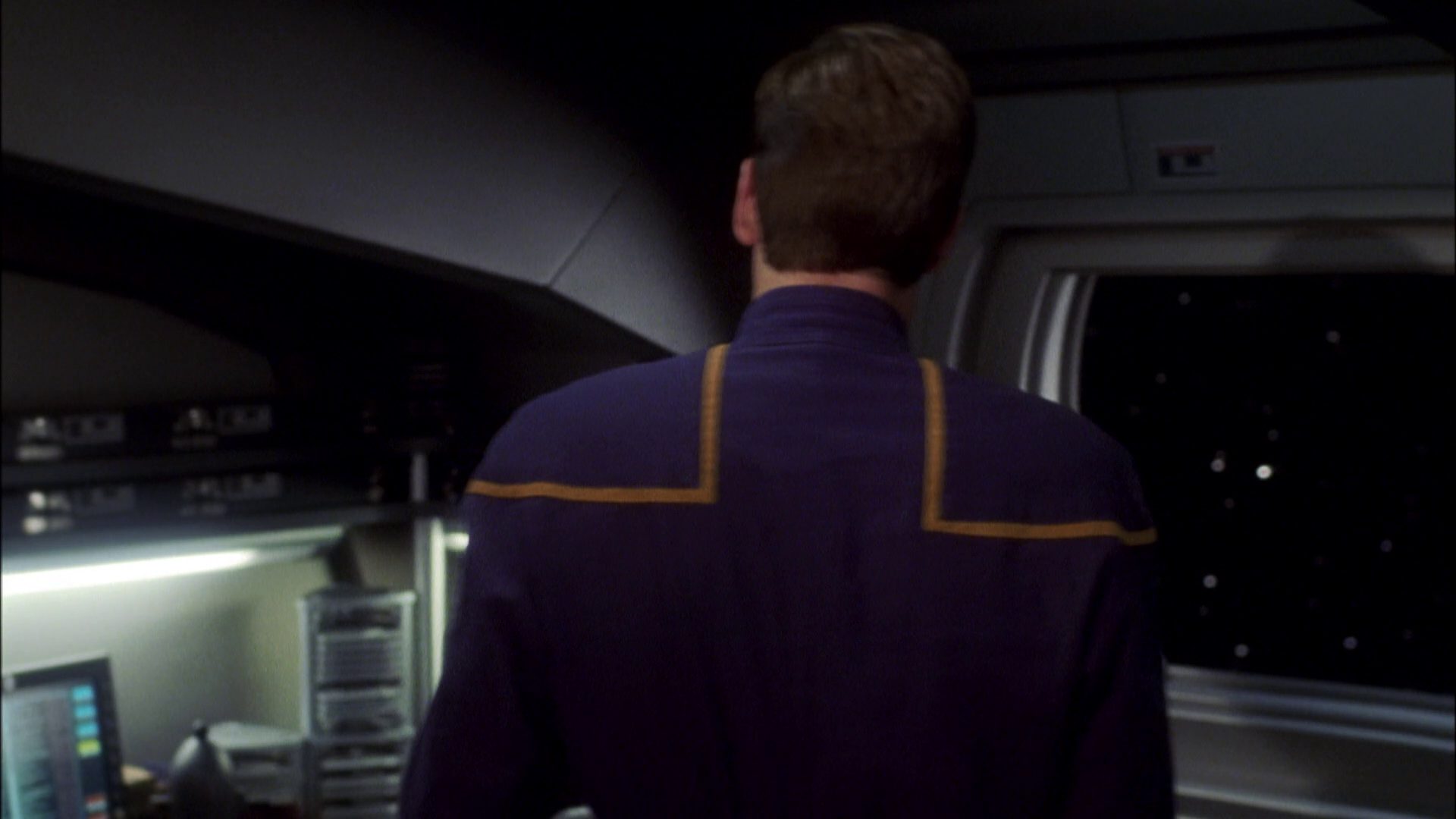 extant_StarTrek_ENT_1x08-BreakingTheIce_0691.jpg