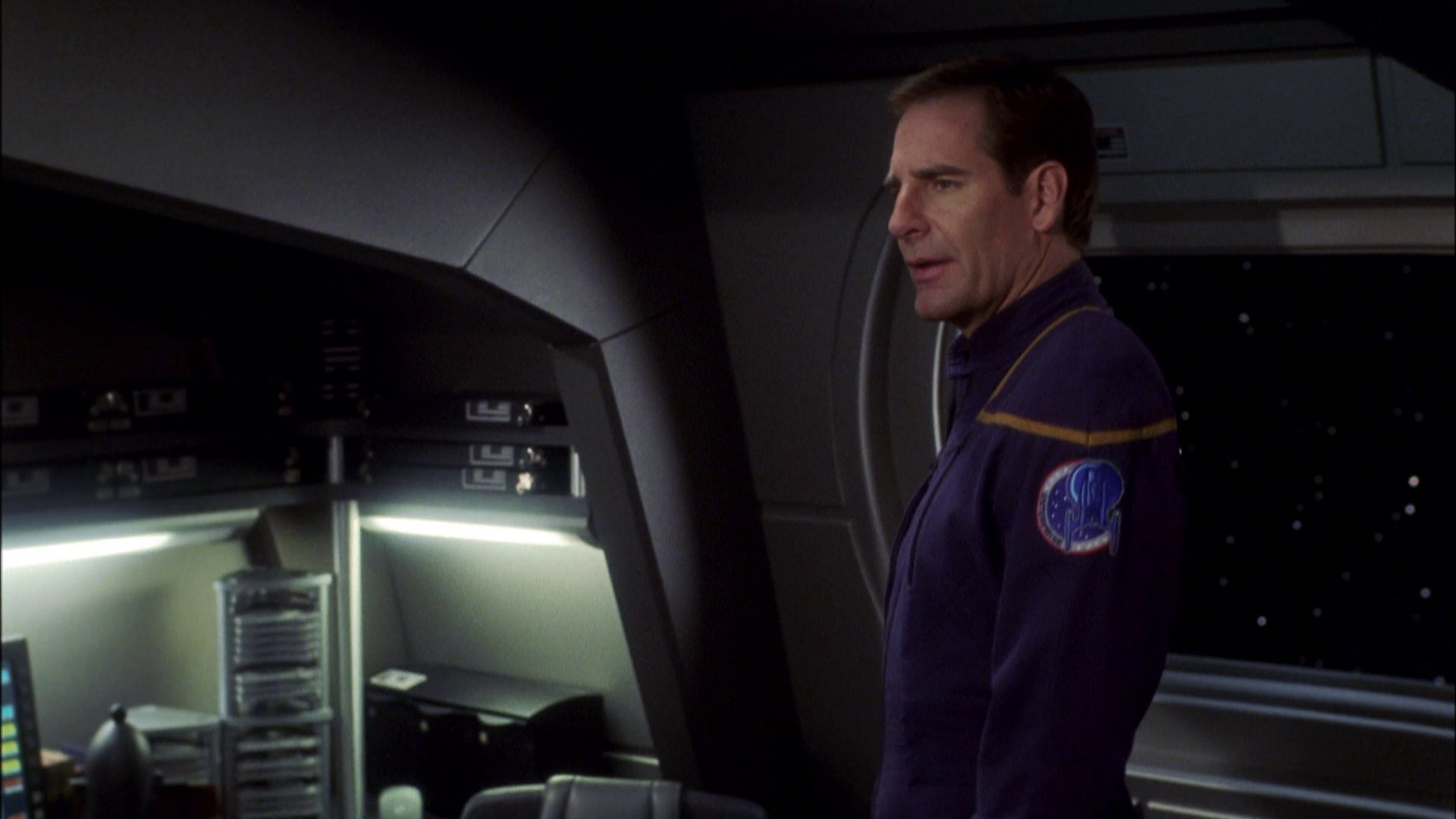 extant_StarTrek_ENT_1x08-BreakingTheIce_0699.jpg