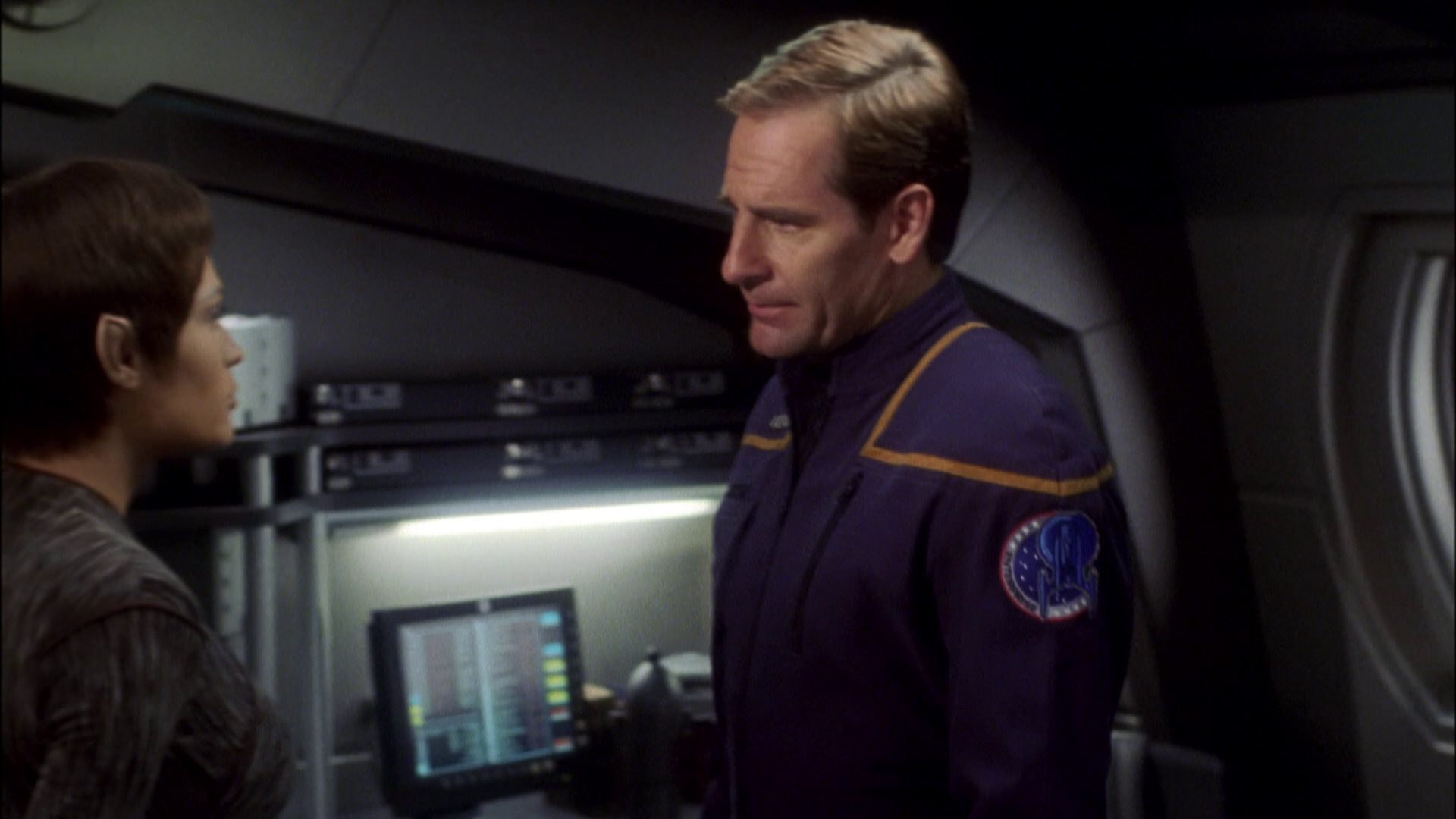 extant_StarTrek_ENT_1x08-BreakingTheIce_0703.jpg