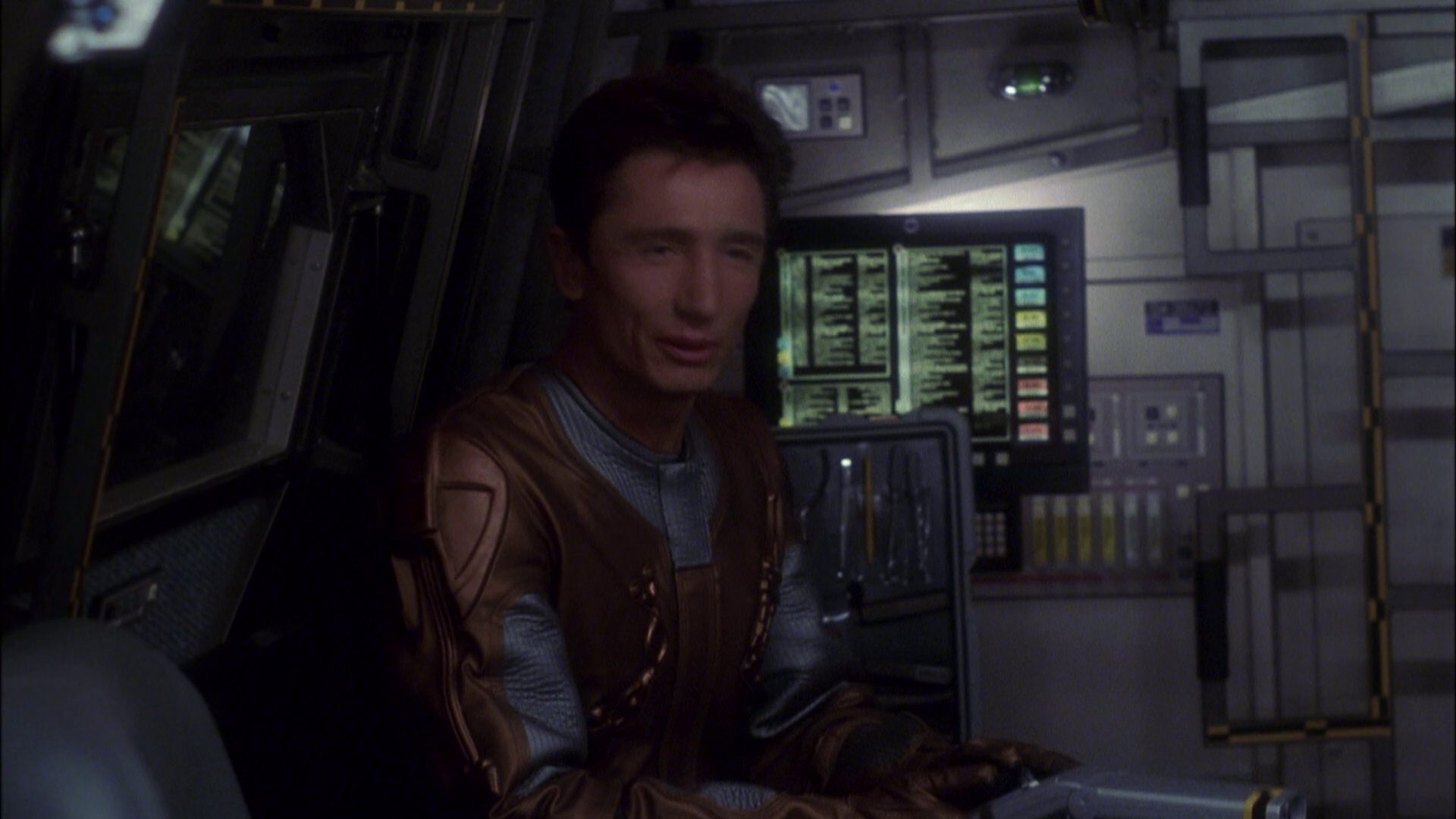 extant_StarTrek_ENT_1x08-BreakingTheIce_0764.jpg