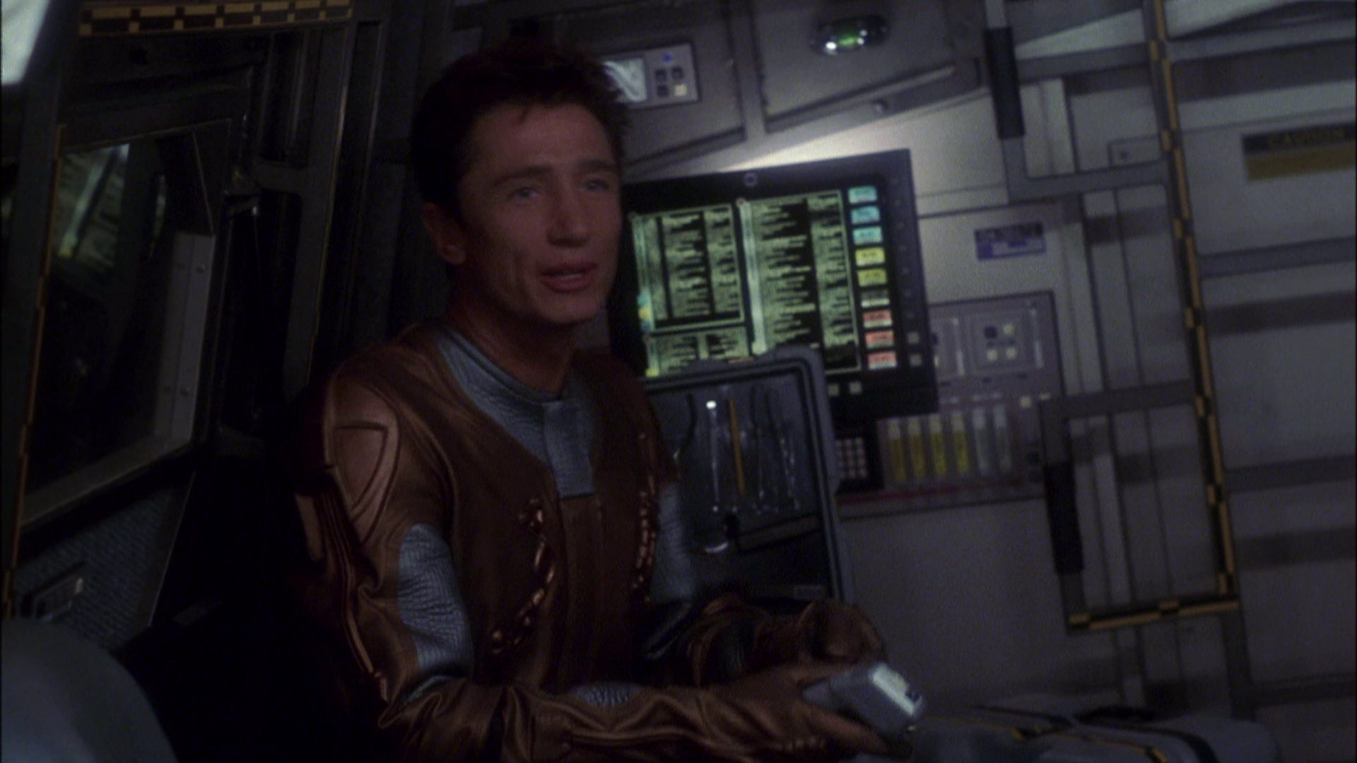 extant_StarTrek_ENT_1x08-BreakingTheIce_0776.jpg