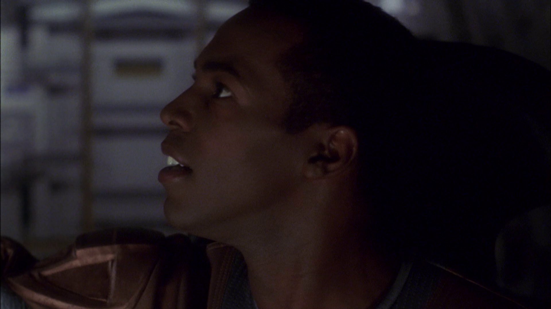 extant_StarTrek_ENT_1x08-BreakingTheIce_0780.jpg