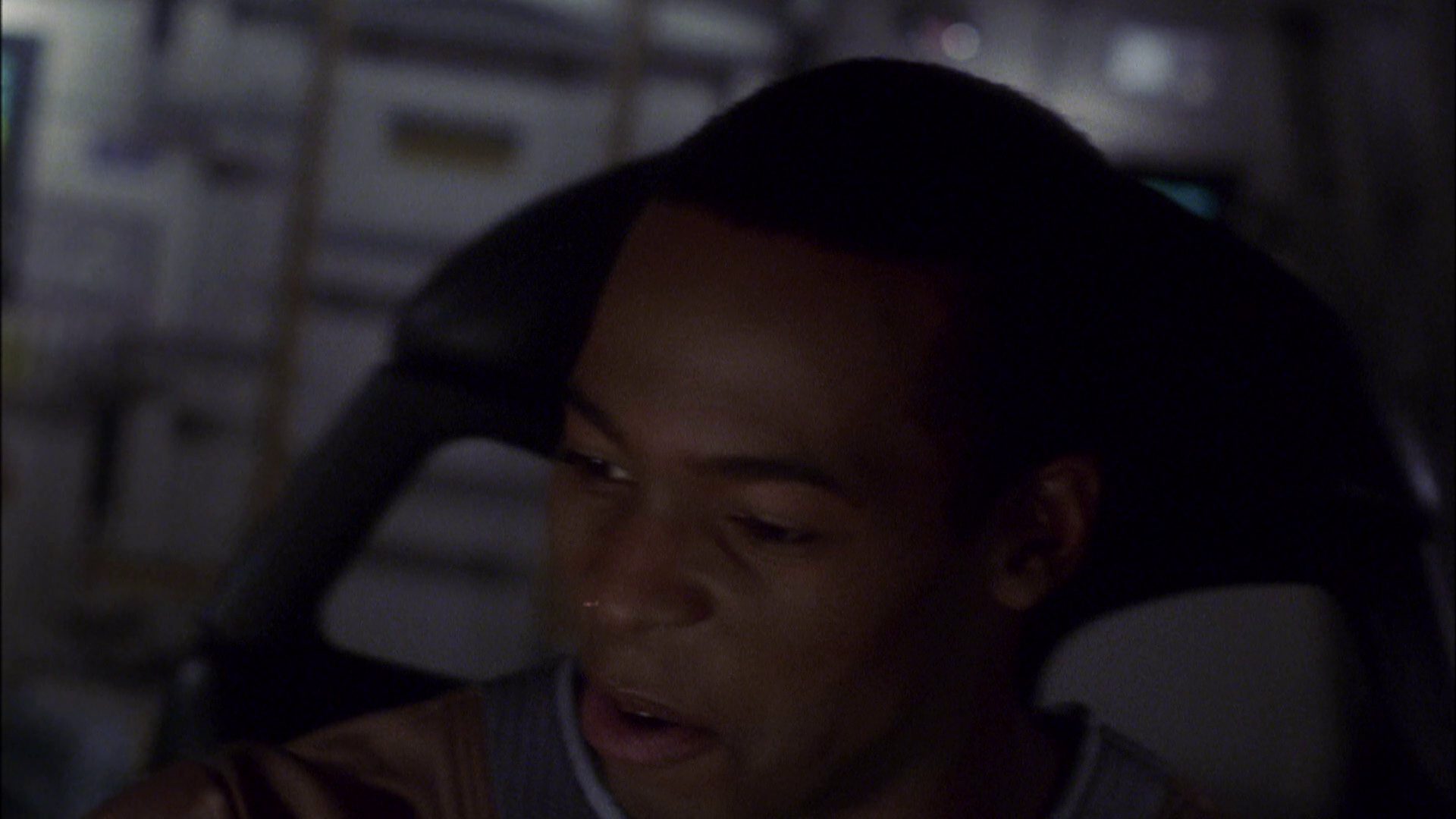 extant_StarTrek_ENT_1x08-BreakingTheIce_0783.jpg