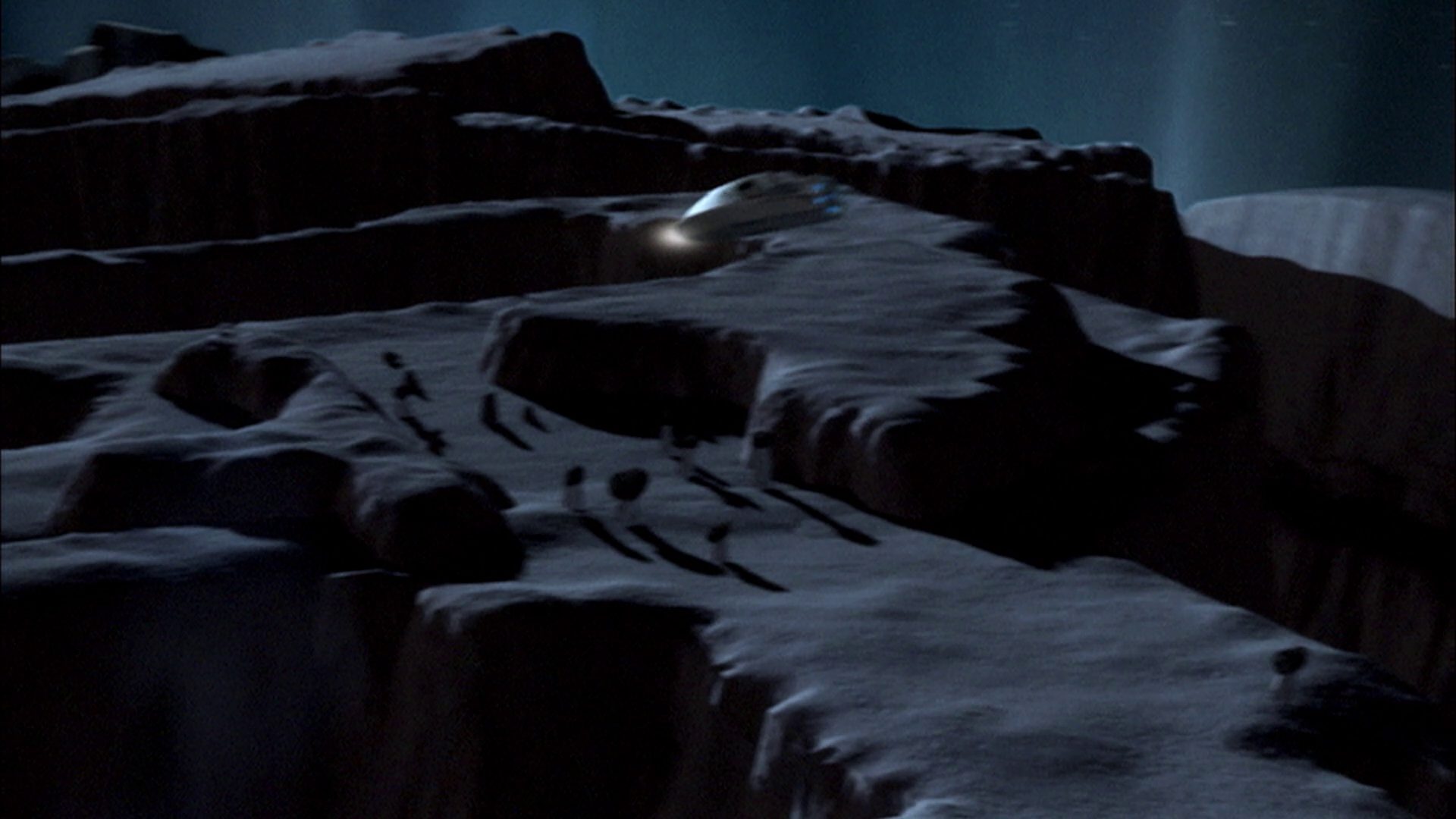 extant_StarTrek_ENT_1x08-BreakingTheIce_0799.jpg
