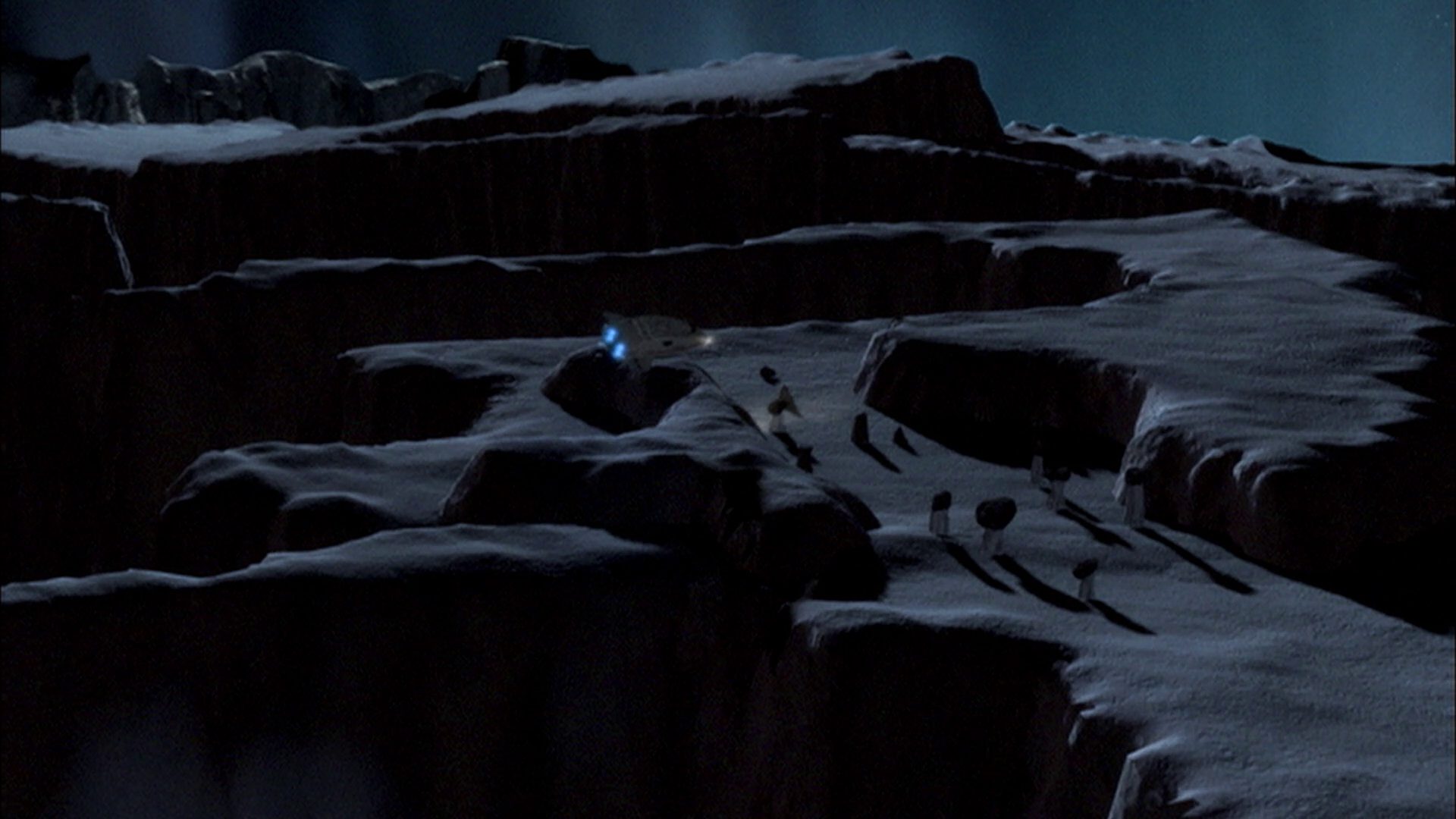 extant_StarTrek_ENT_1x08-BreakingTheIce_0804.jpg