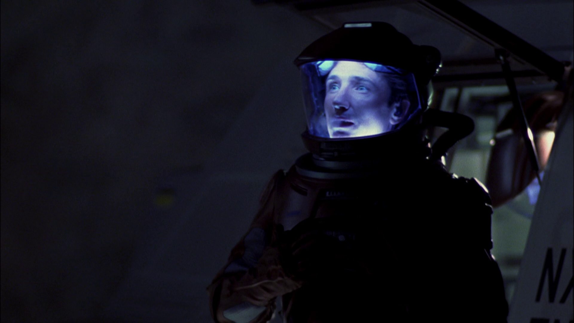 extant_StarTrek_ENT_1x08-BreakingTheIce_0827.jpg