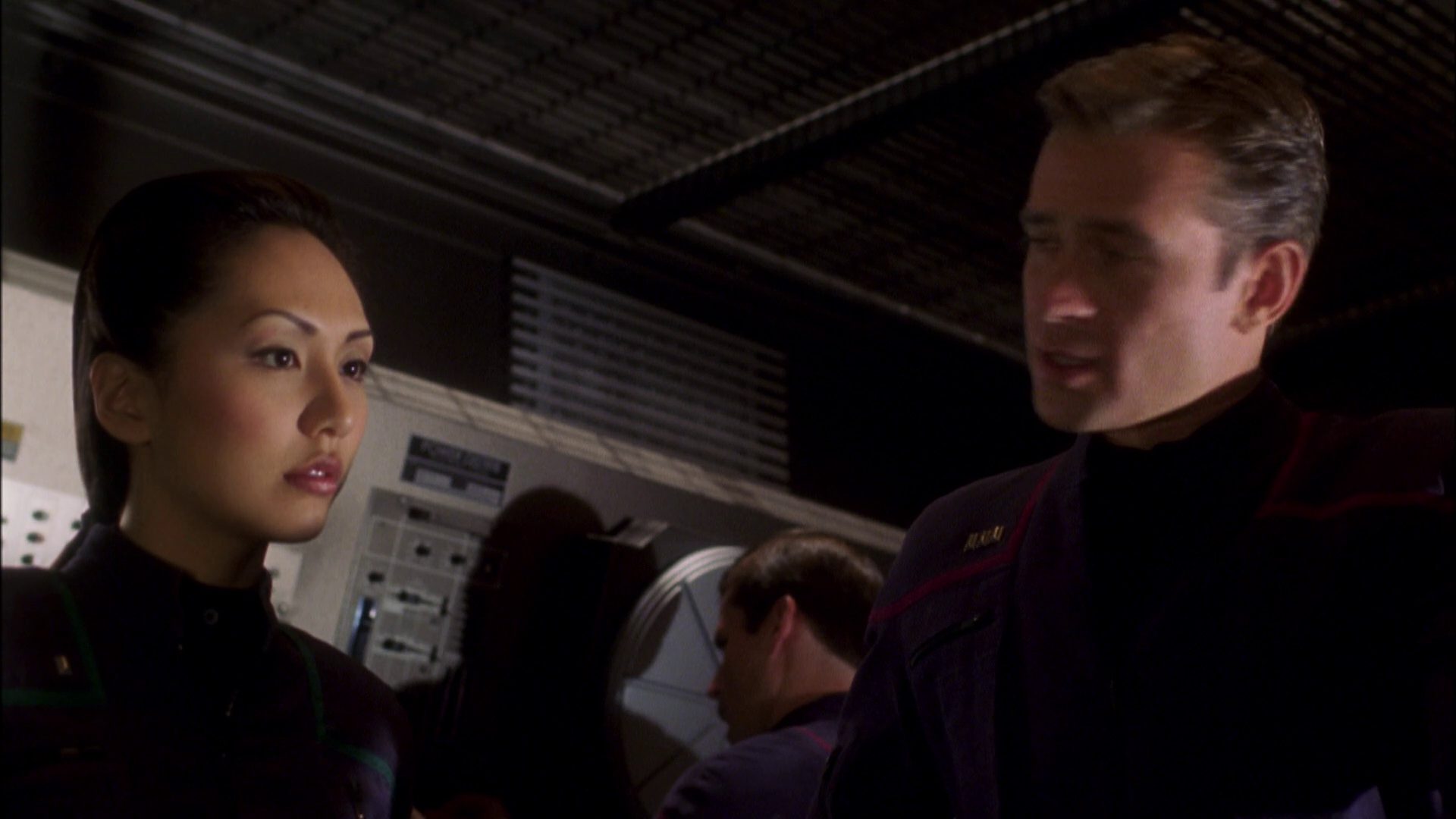 extant_StarTrek_ENT_1x08-BreakingTheIce_0862.jpg