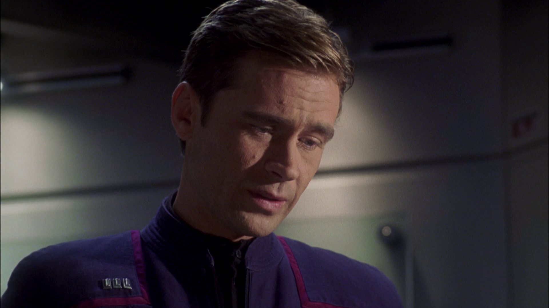 extant_StarTrek_ENT_1x08-BreakingTheIce_0893.jpg