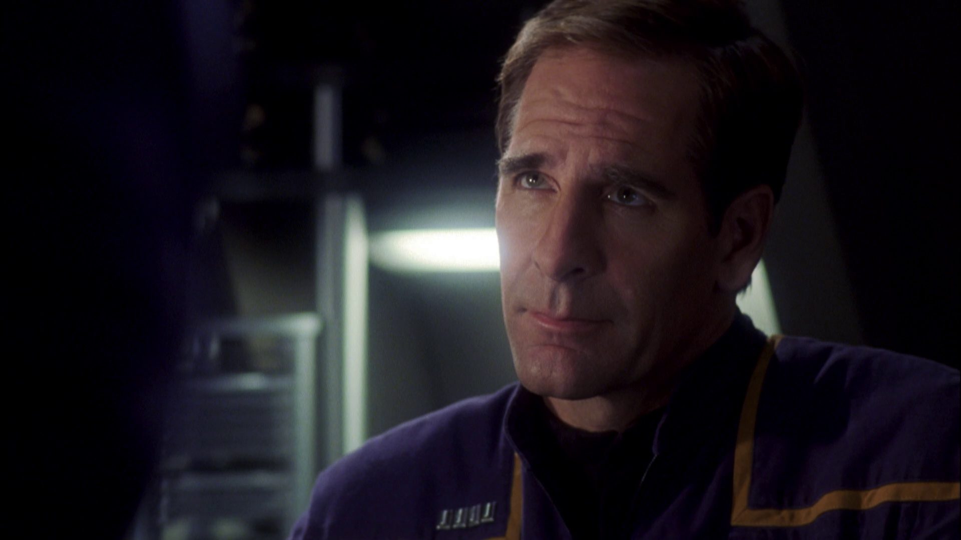 extant_StarTrek_ENT_1x08-BreakingTheIce_0914.jpg
