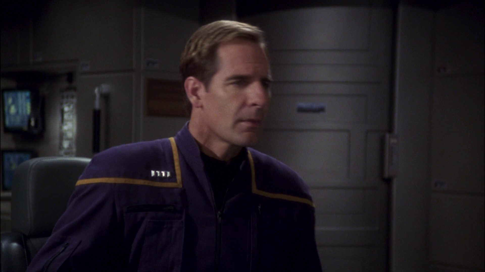 extant_StarTrek_ENT_1x08-BreakingTheIce_0958.jpg