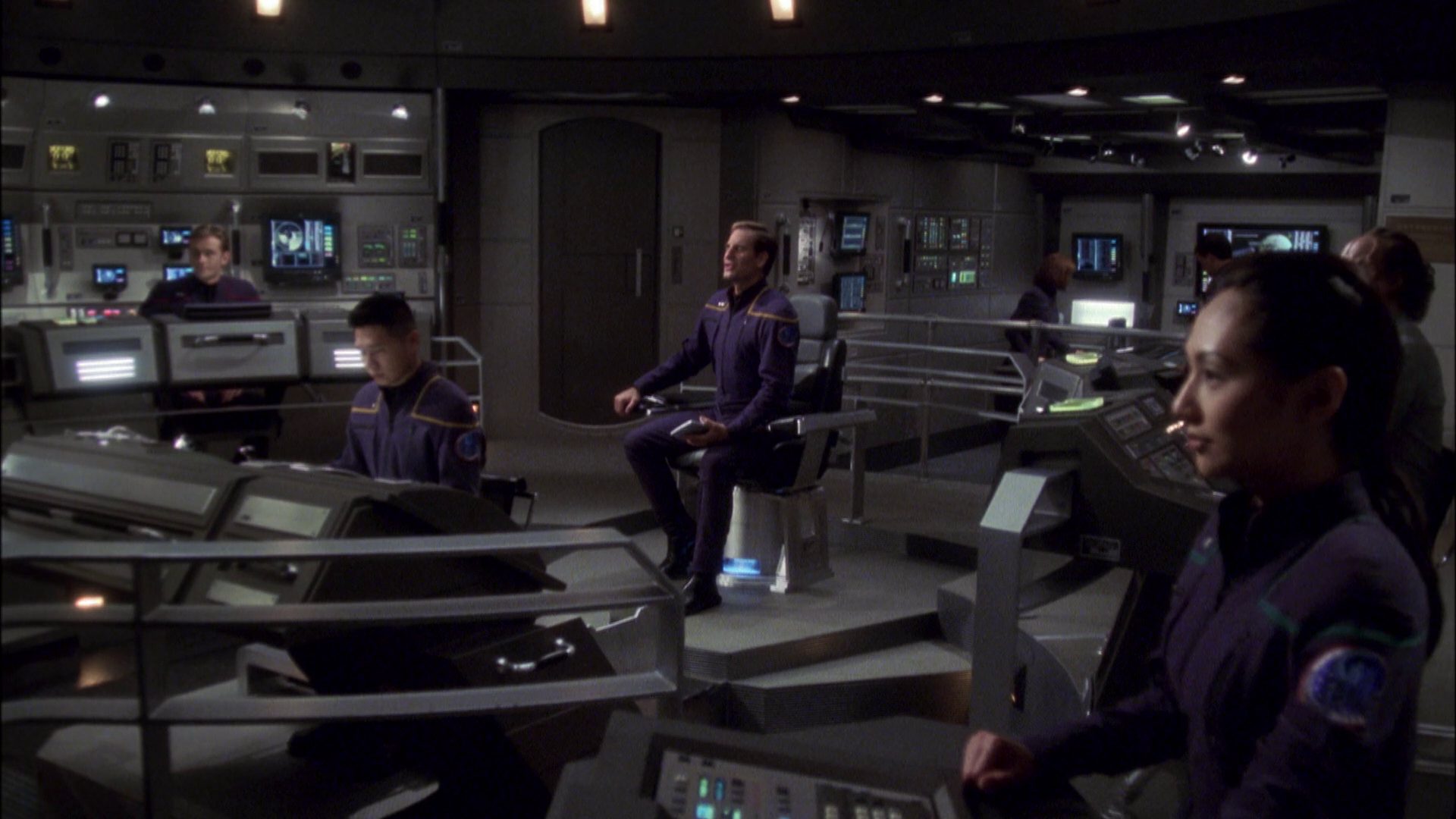 extant_StarTrek_ENT_1x08-BreakingTheIce_0968.jpg