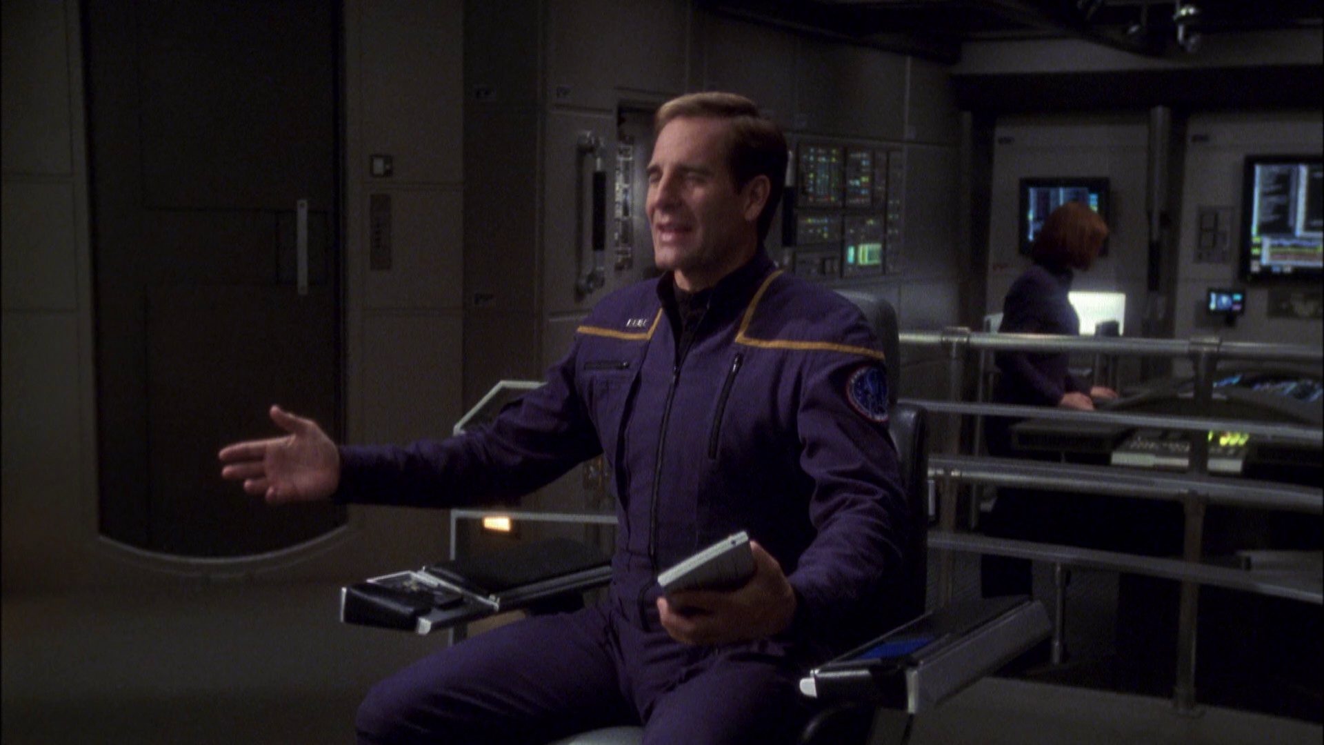 extant_StarTrek_ENT_1x08-BreakingTheIce_0991.jpg