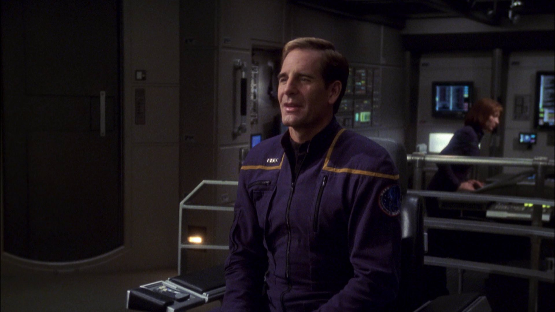 extant_StarTrek_ENT_1x08-BreakingTheIce_0994.jpg