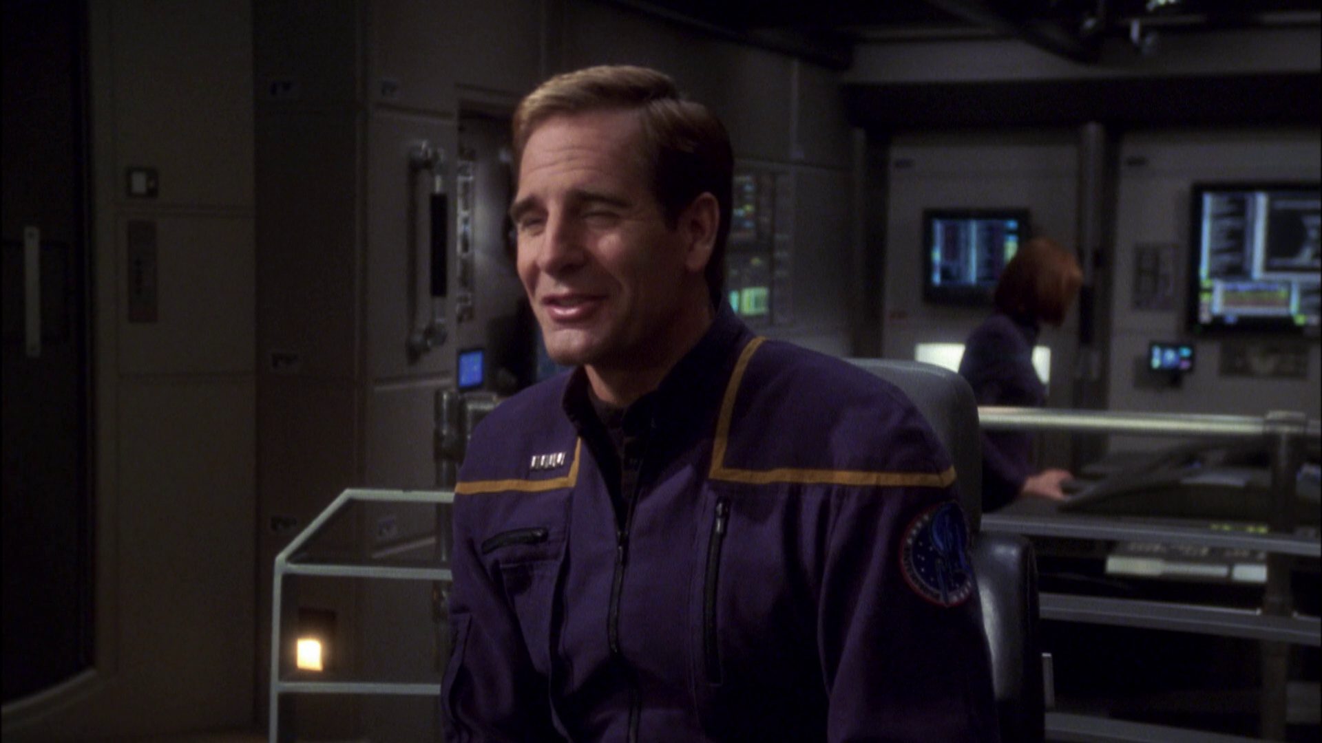 extant_StarTrek_ENT_1x08-BreakingTheIce_0999.jpg
