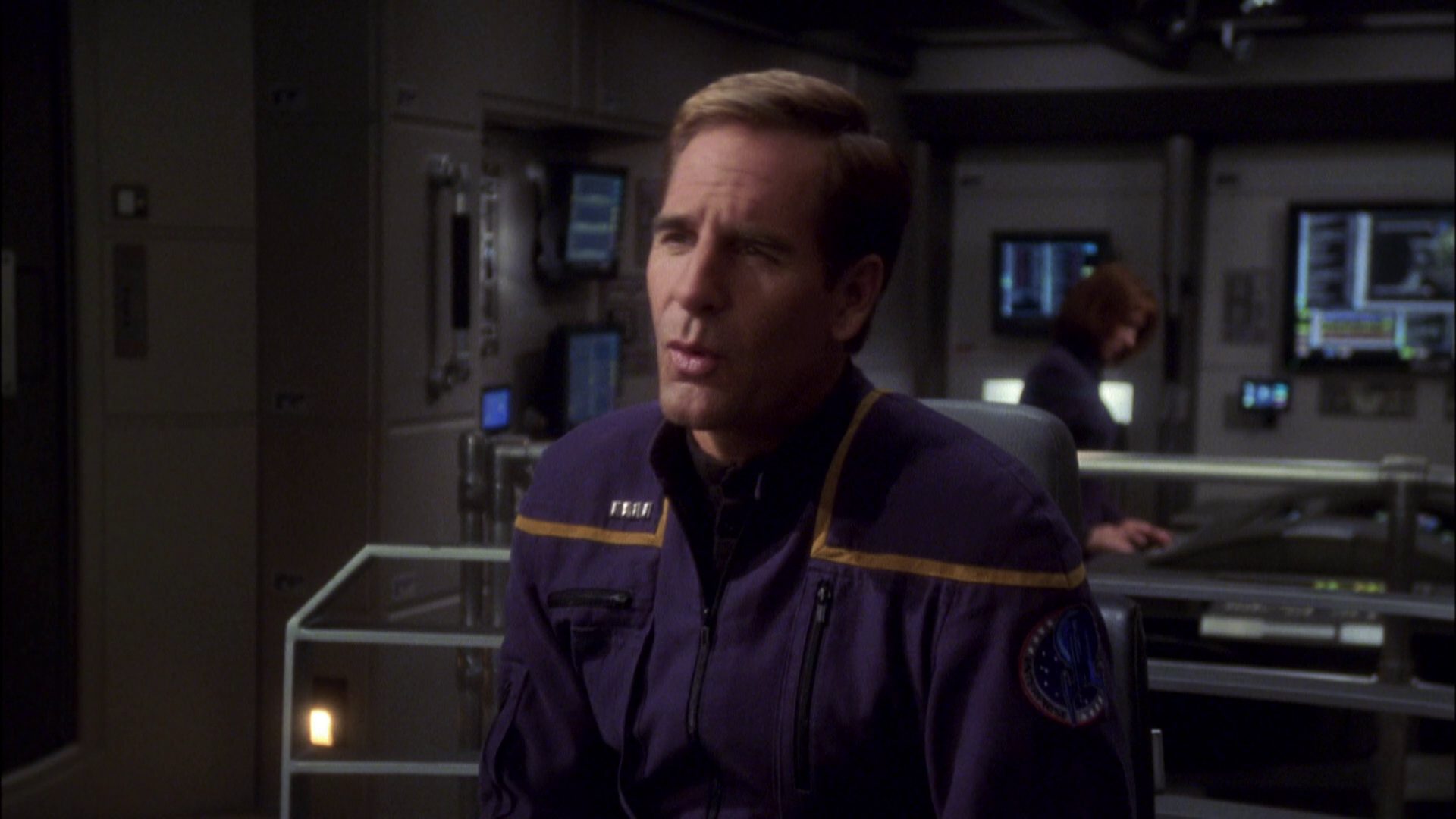 extant_StarTrek_ENT_1x08-BreakingTheIce_1003.jpg