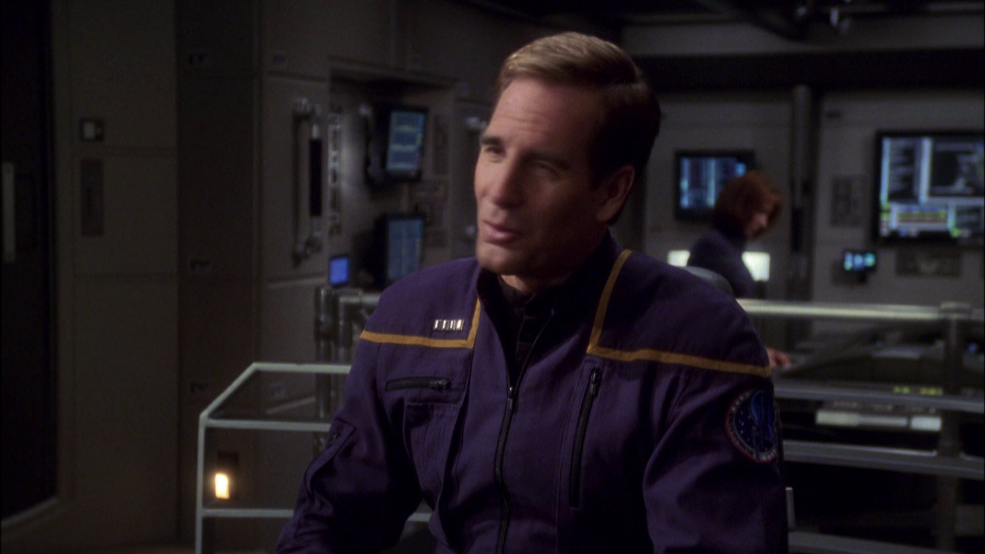 extant_StarTrek_ENT_1x08-BreakingTheIce_1009.jpg