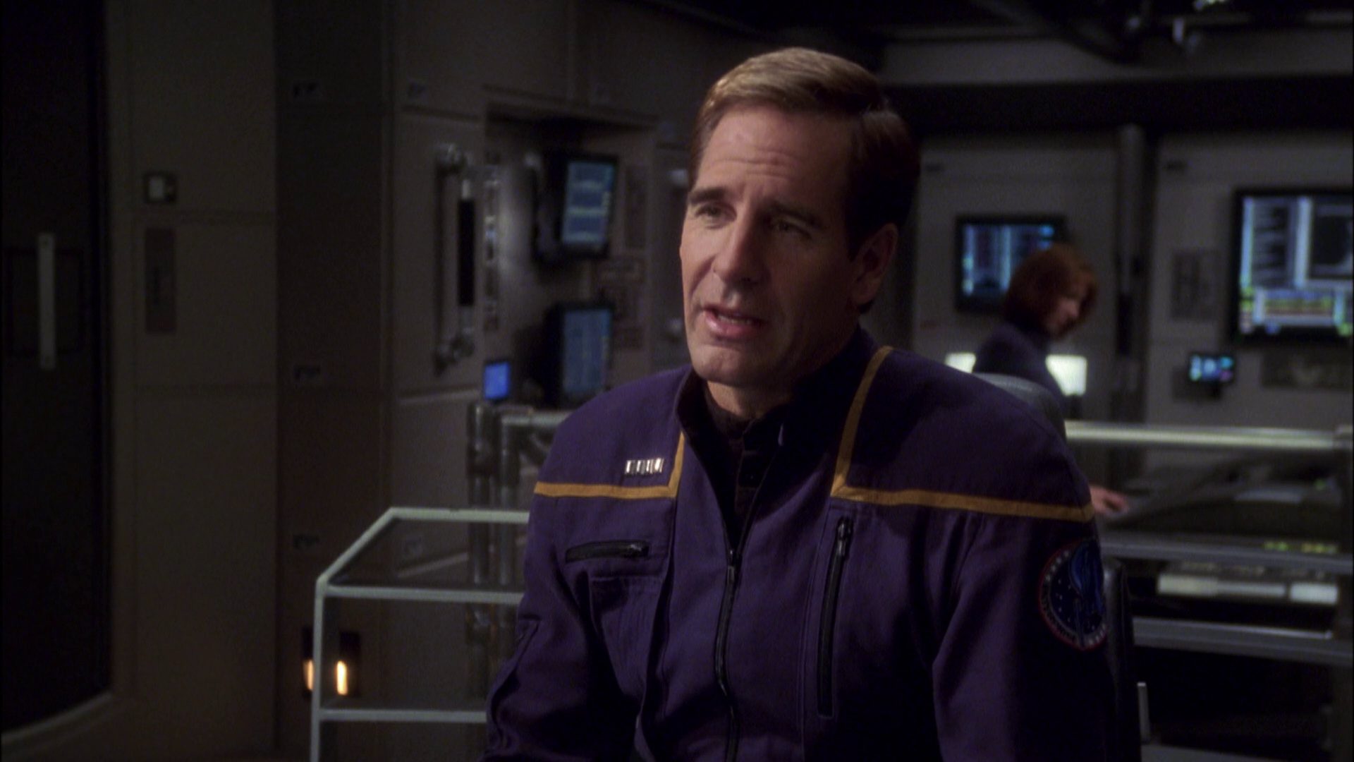 extant_StarTrek_ENT_1x08-BreakingTheIce_1017.jpg