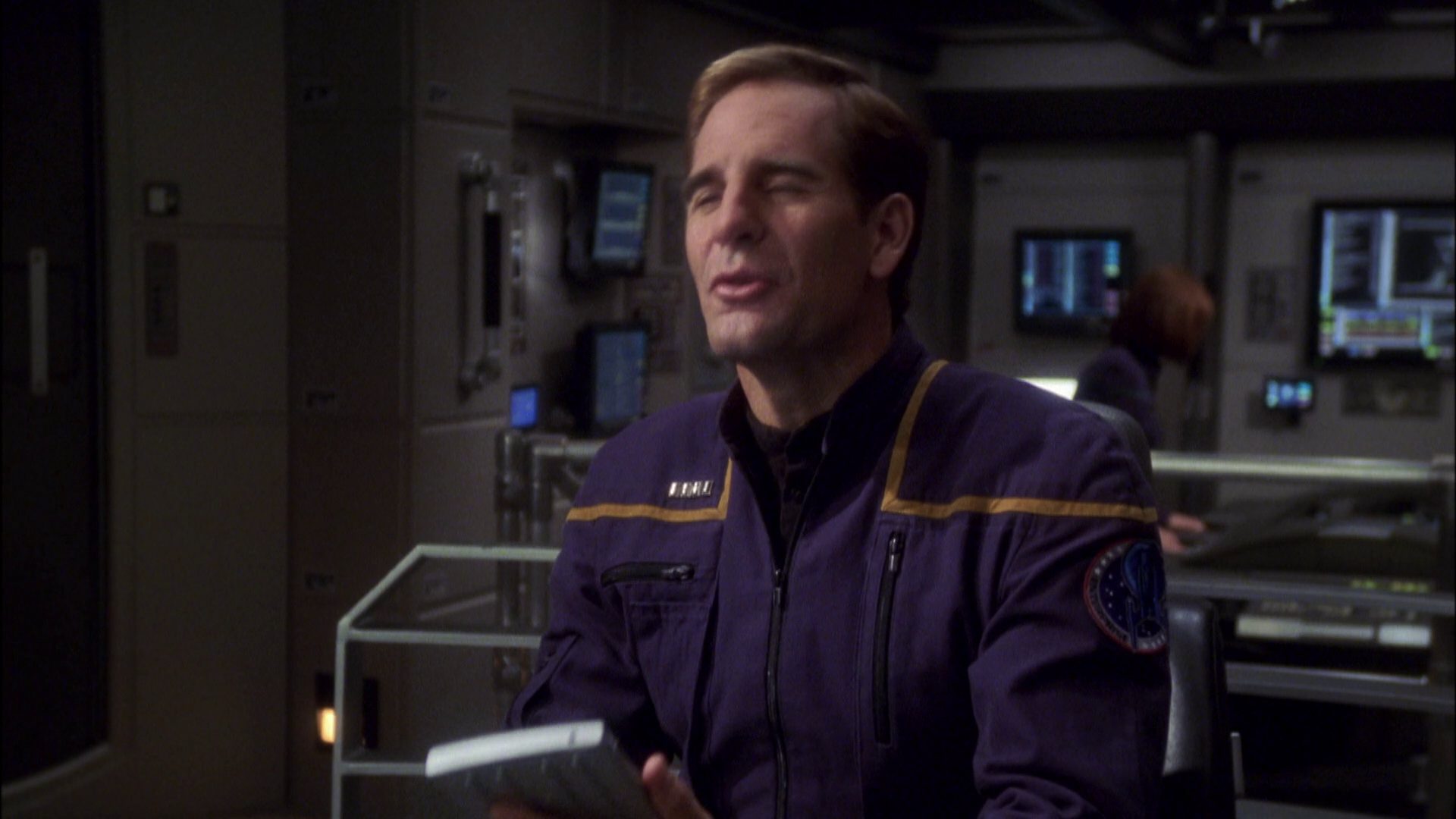 extant_StarTrek_ENT_1x08-BreakingTheIce_1030.jpg