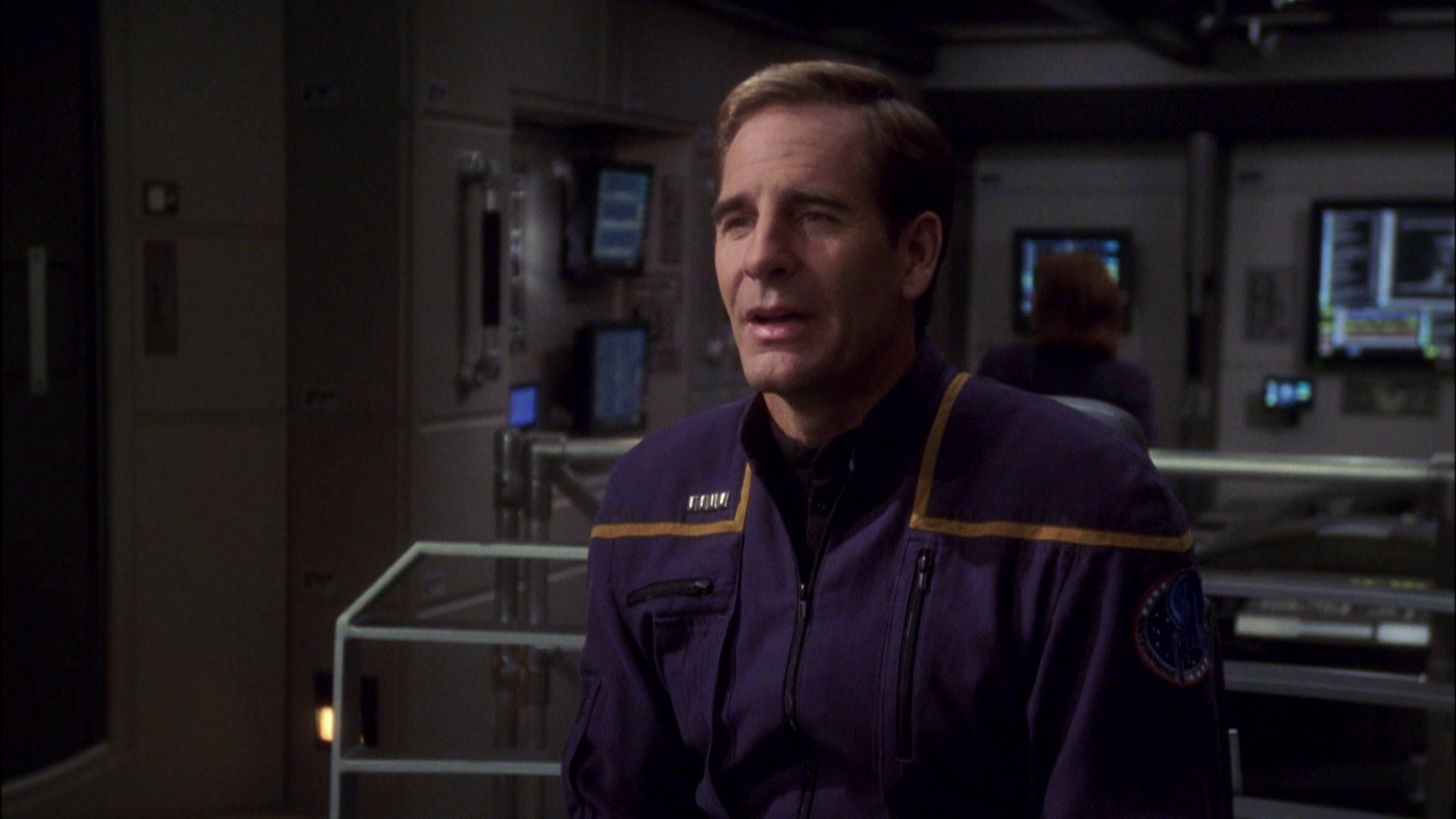 extant_StarTrek_ENT_1x08-BreakingTheIce_1037.jpg