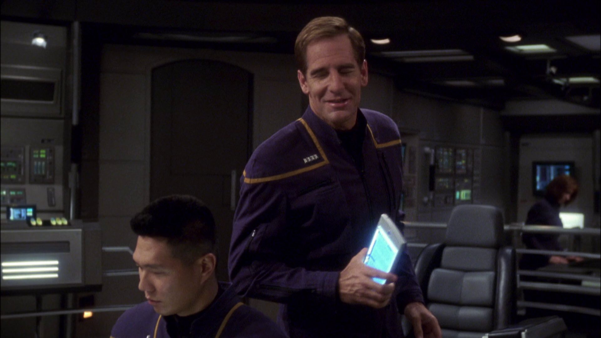 extant_StarTrek_ENT_1x08-BreakingTheIce_1106.jpg