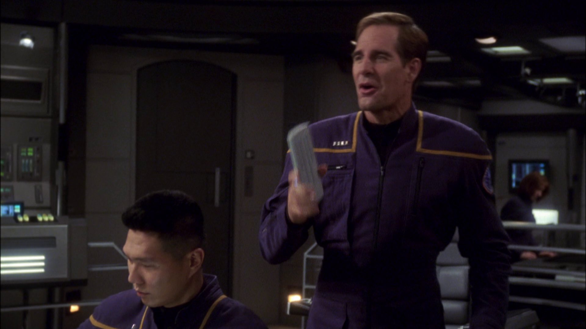 extant_StarTrek_ENT_1x08-BreakingTheIce_1107.jpg
