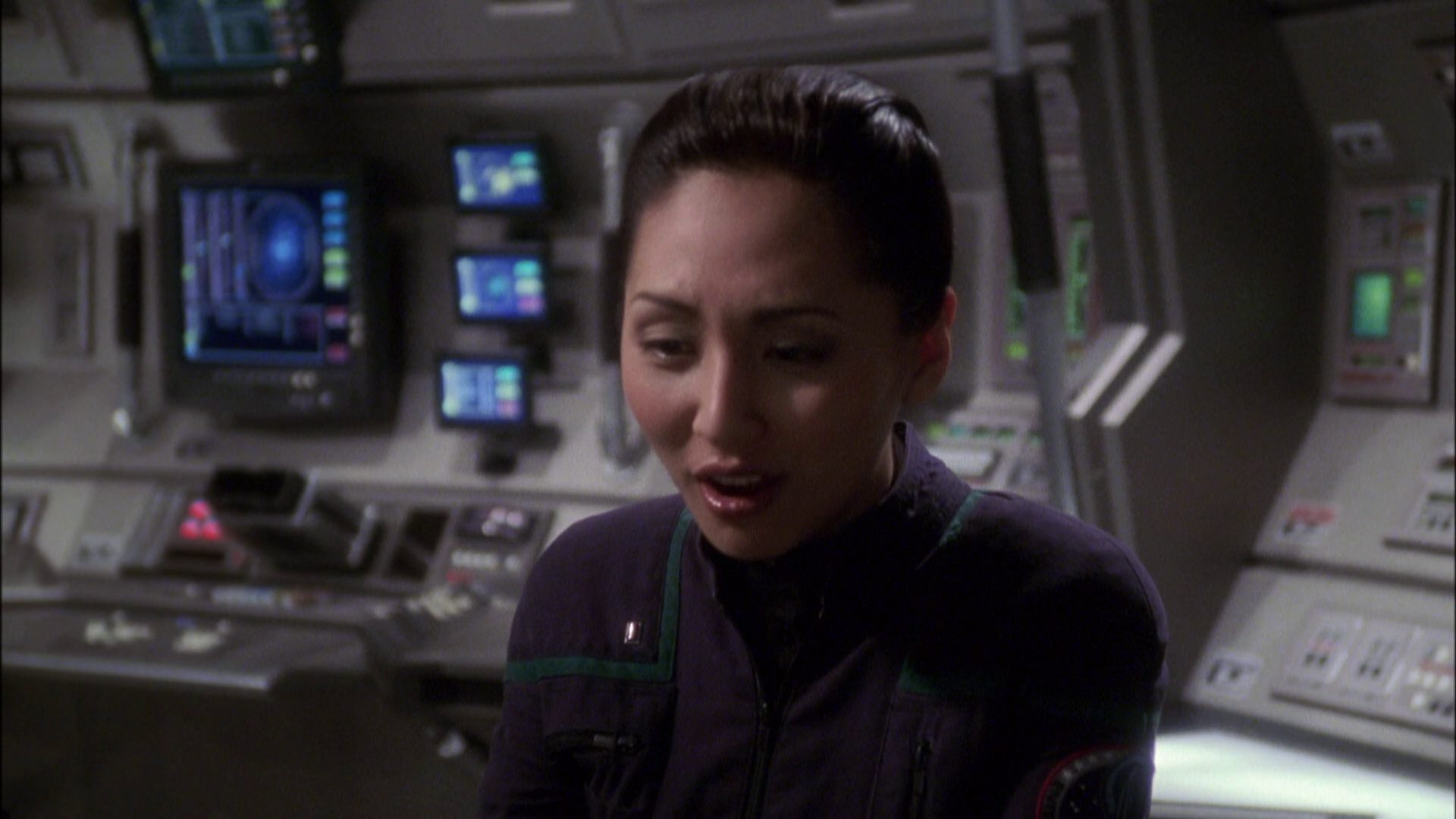 extant_StarTrek_ENT_1x08-BreakingTheIce_1156.jpg