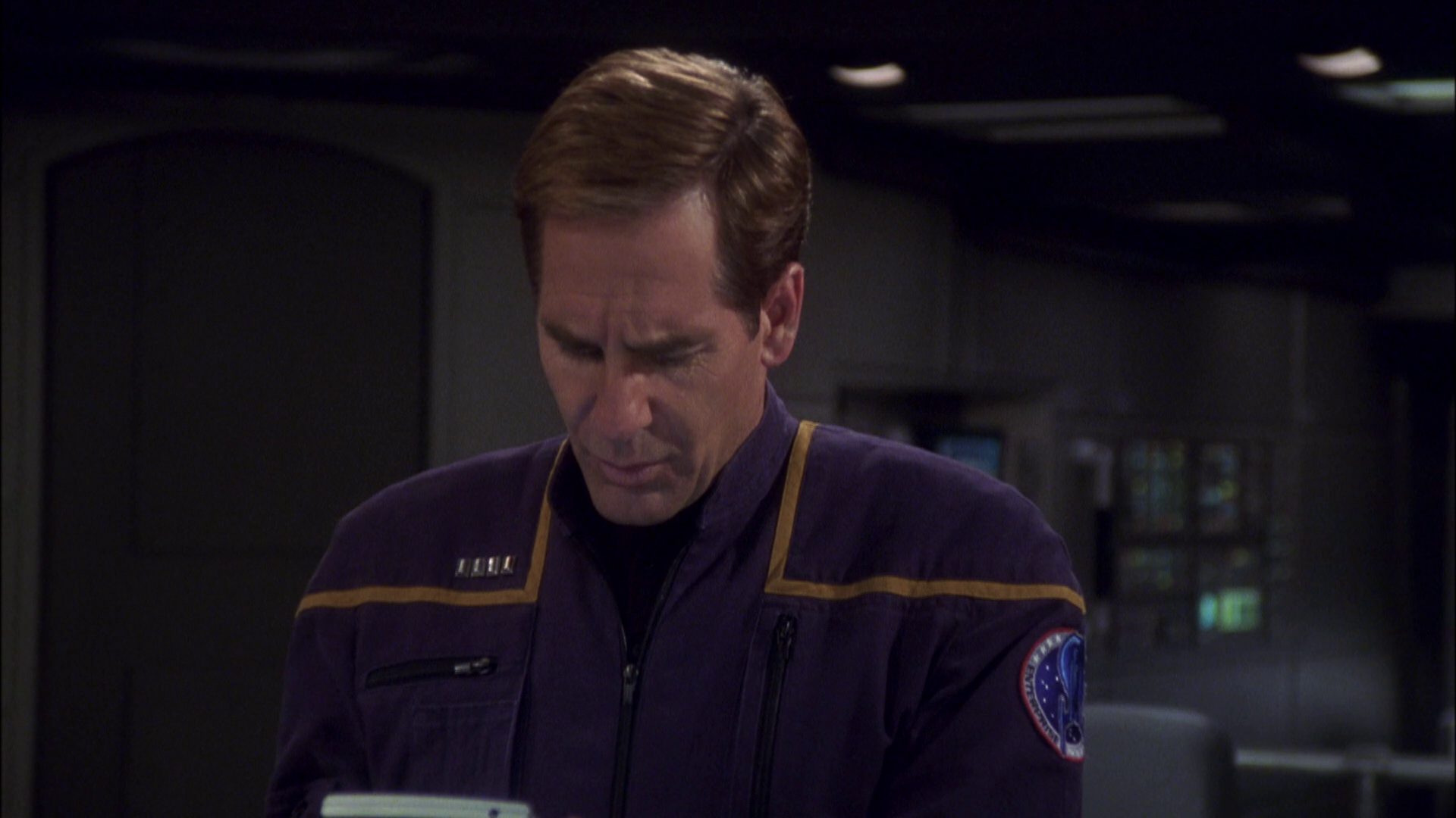 extant_StarTrek_ENT_1x08-BreakingTheIce_1178.jpg