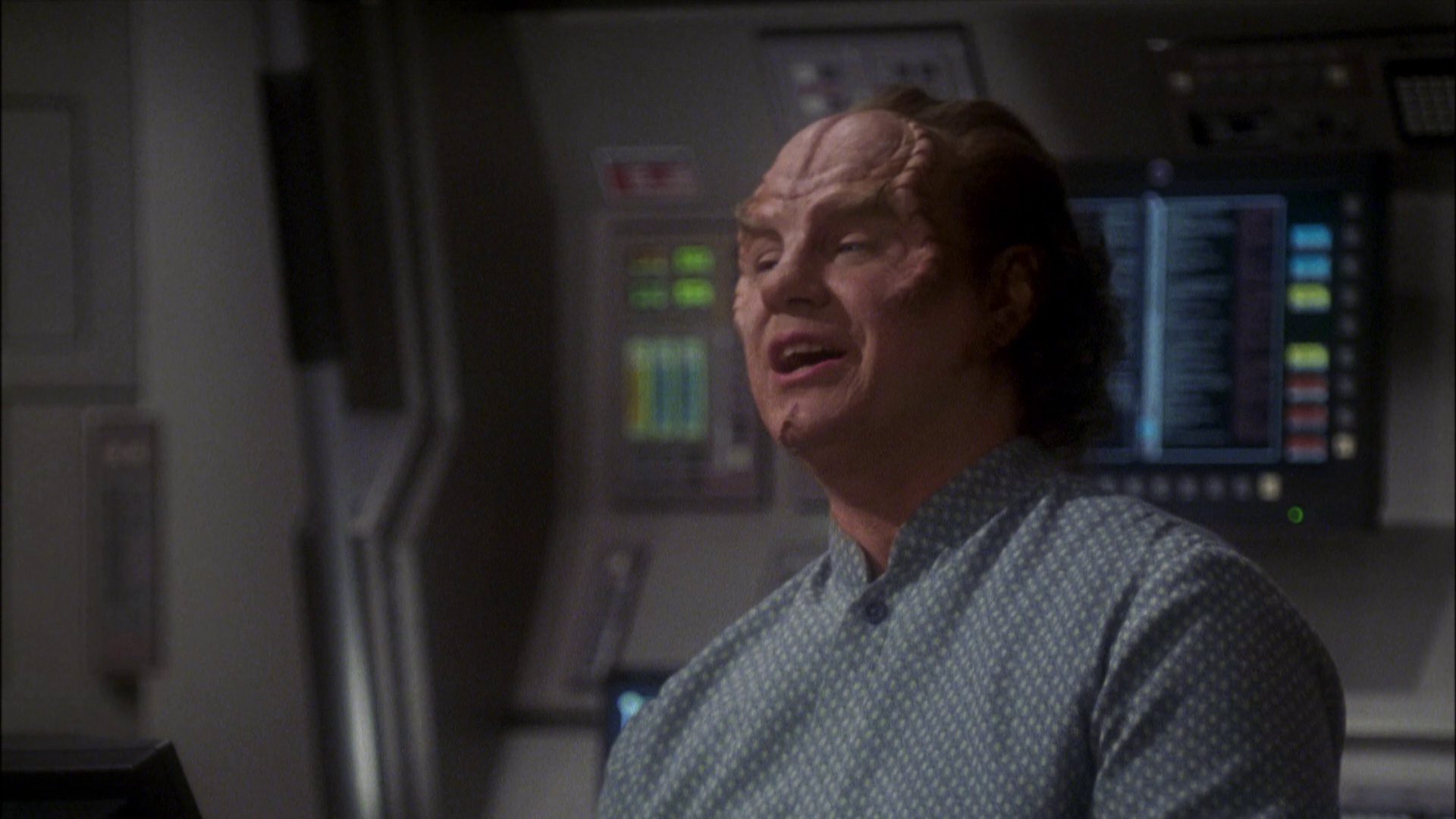 extant_StarTrek_ENT_1x08-BreakingTheIce_1313.jpg