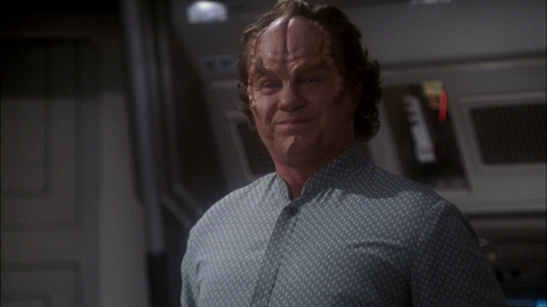 extant_StarTrek_ENT_1x08-BreakingTheIce_1324.jpg
