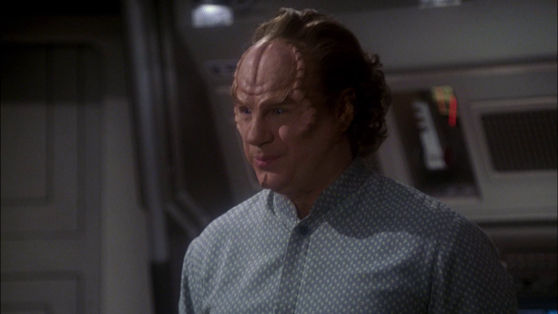 extant_StarTrek_ENT_1x08-BreakingTheIce_1332.jpg