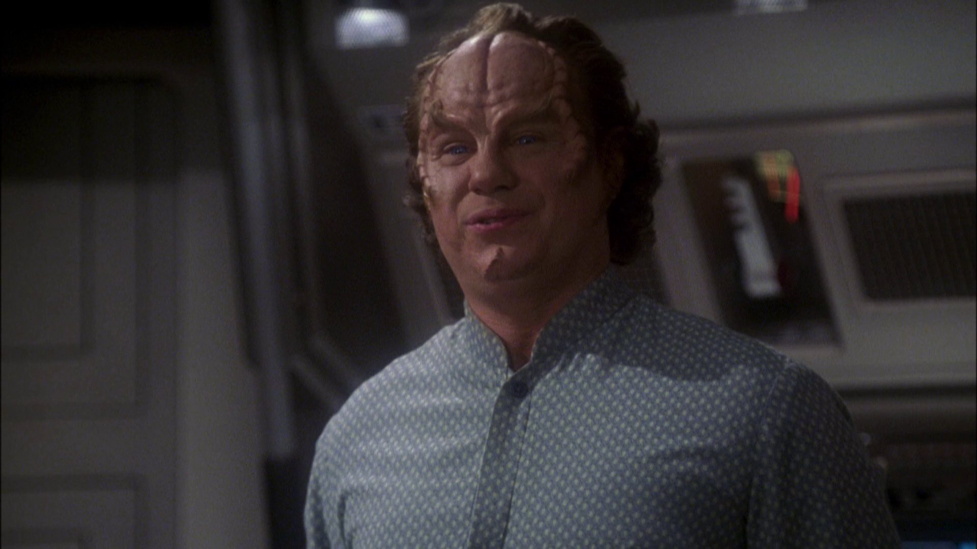 extant_StarTrek_ENT_1x08-BreakingTheIce_1333.jpg