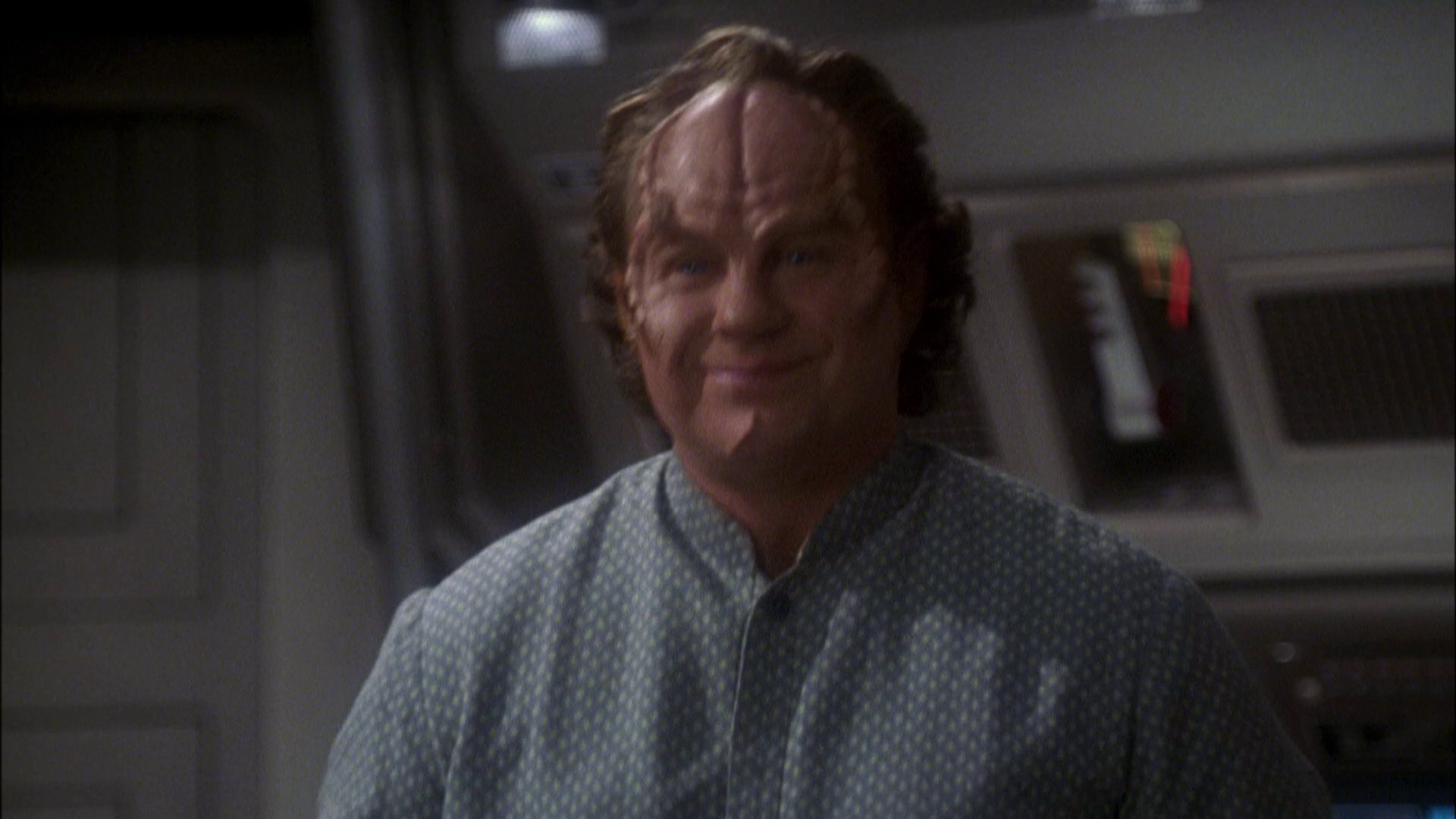 extant_StarTrek_ENT_1x08-BreakingTheIce_1392.jpg