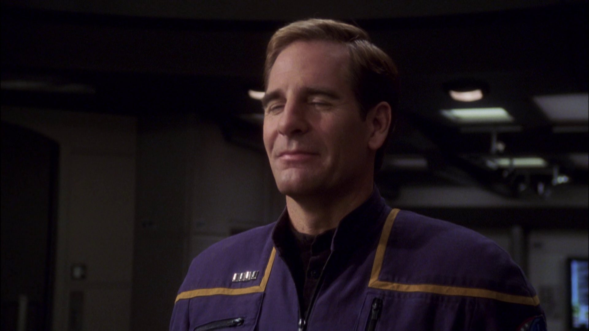 extant_StarTrek_ENT_1x08-BreakingTheIce_1435.jpg