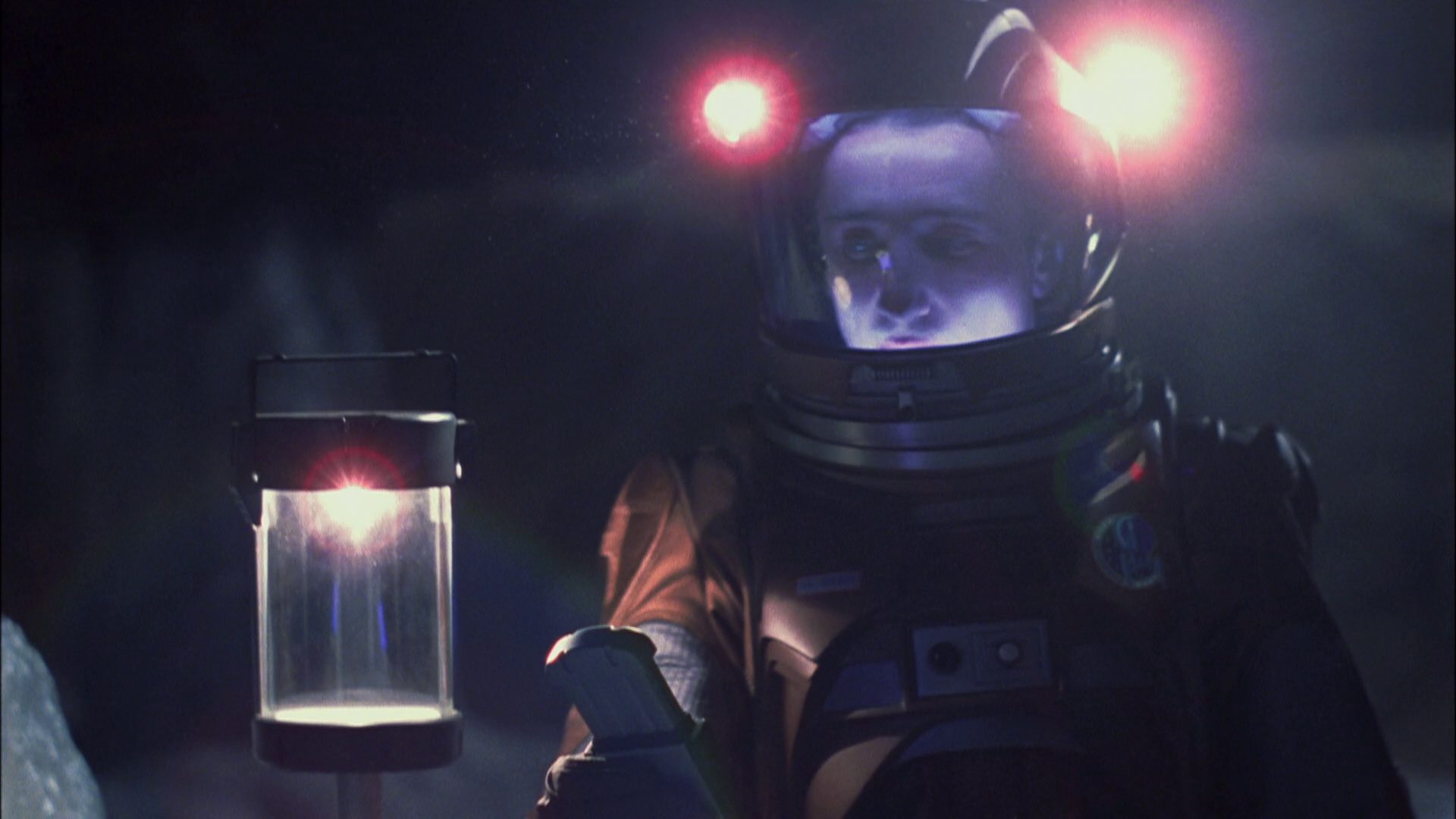 extant_StarTrek_ENT_1x08-BreakingTheIce_1455.jpg