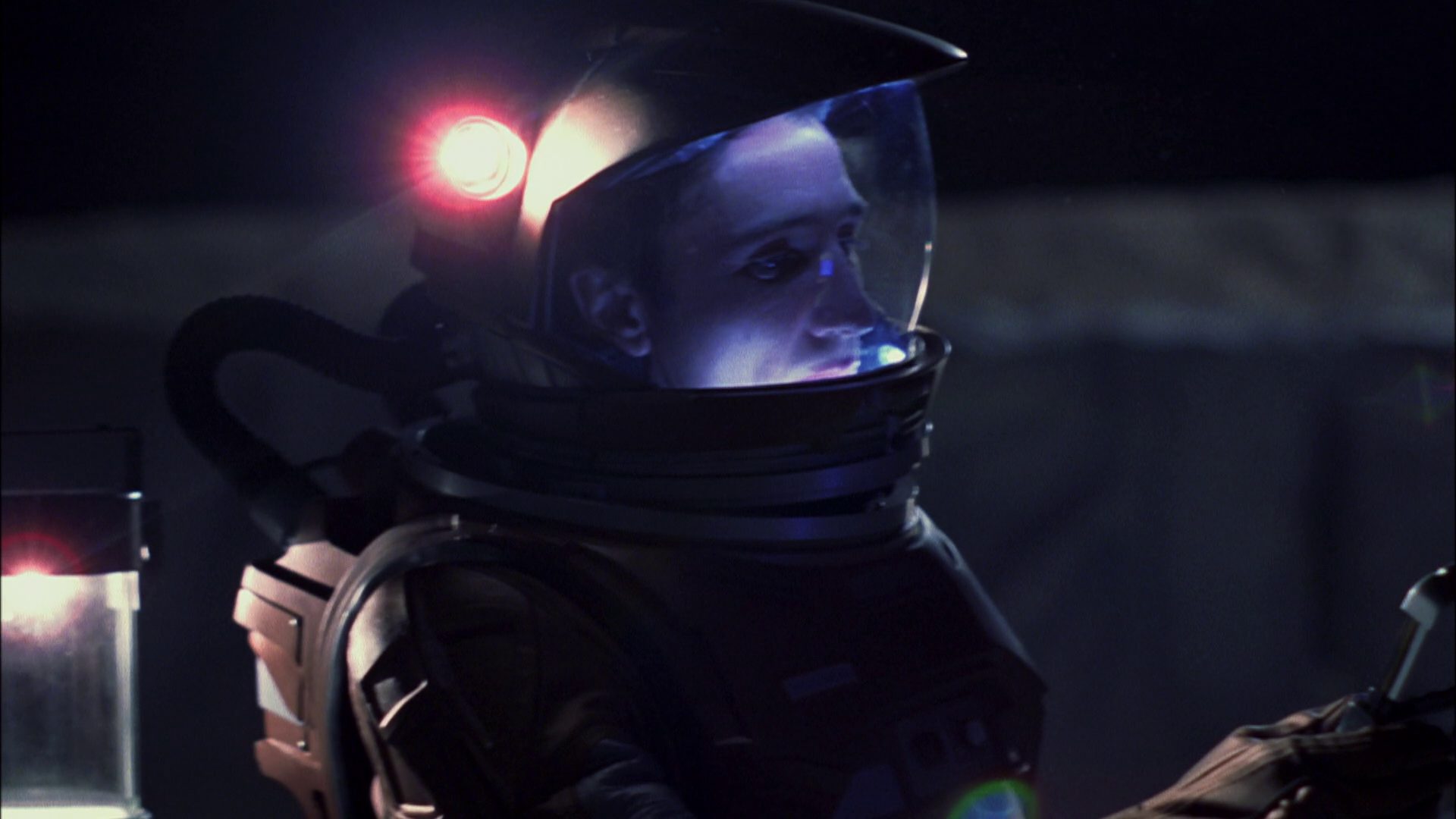 extant_StarTrek_ENT_1x08-BreakingTheIce_1460.jpg