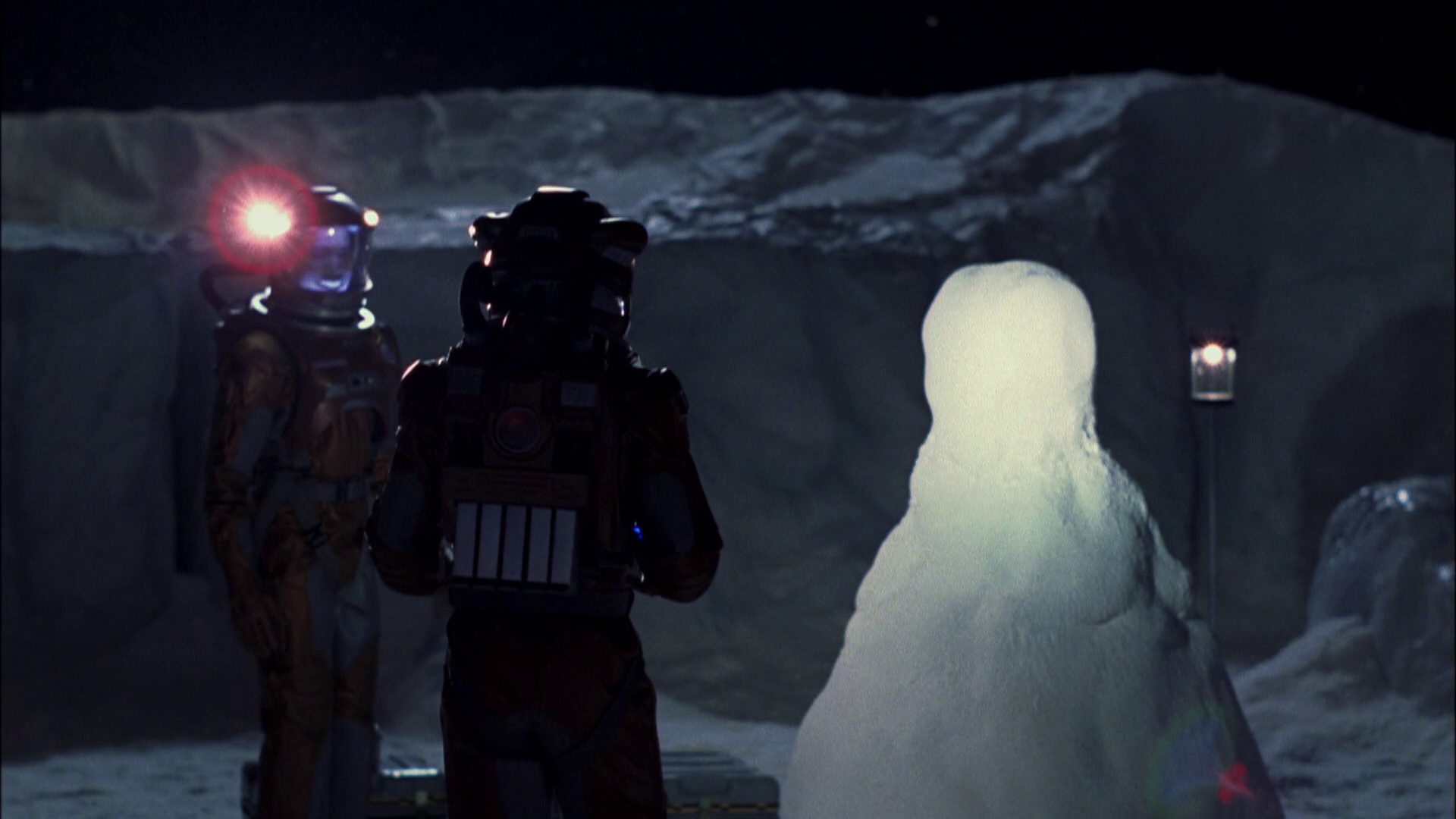 extant_StarTrek_ENT_1x08-BreakingTheIce_1475.jpg