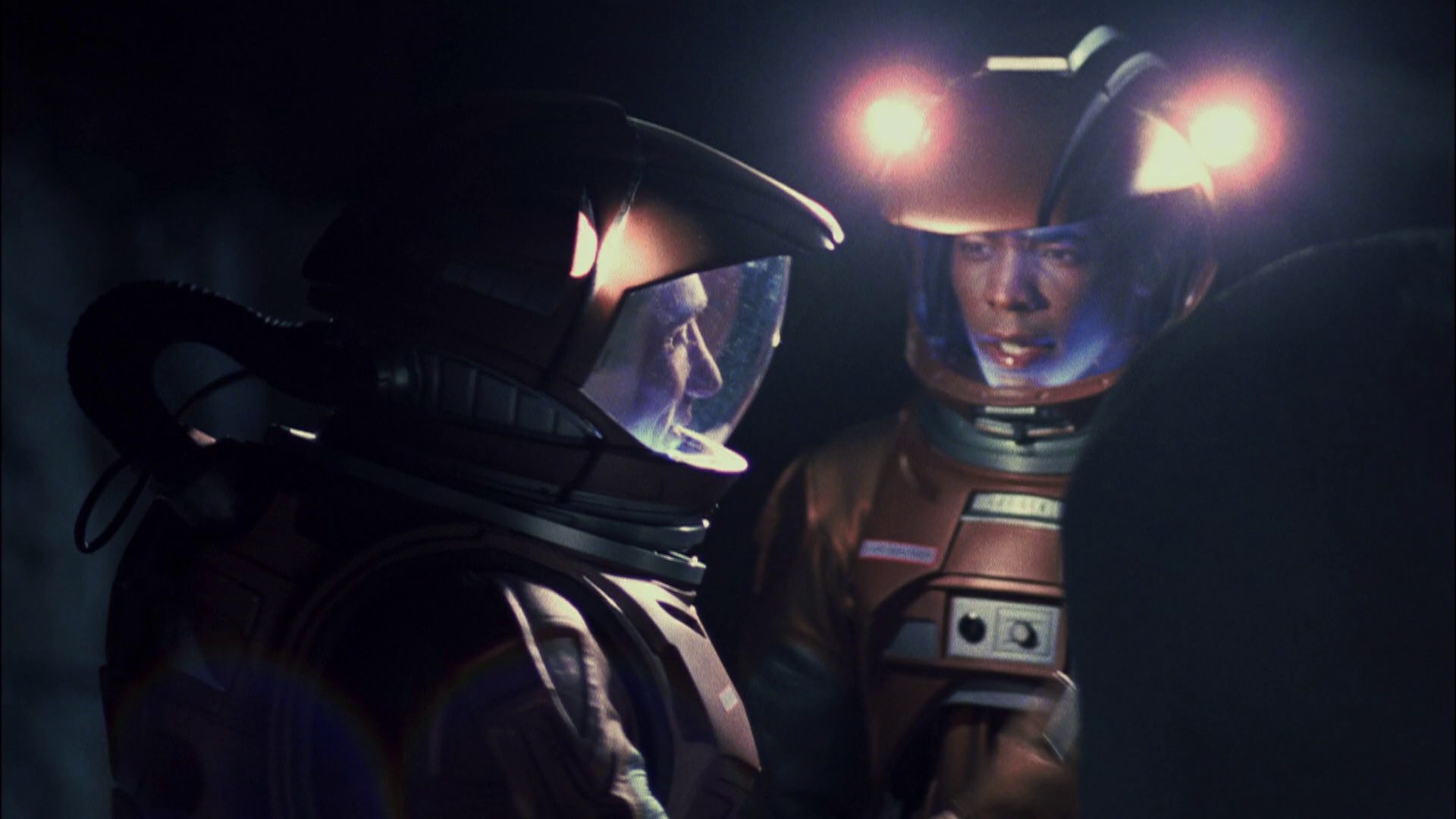 extant_StarTrek_ENT_1x08-BreakingTheIce_1489.jpg