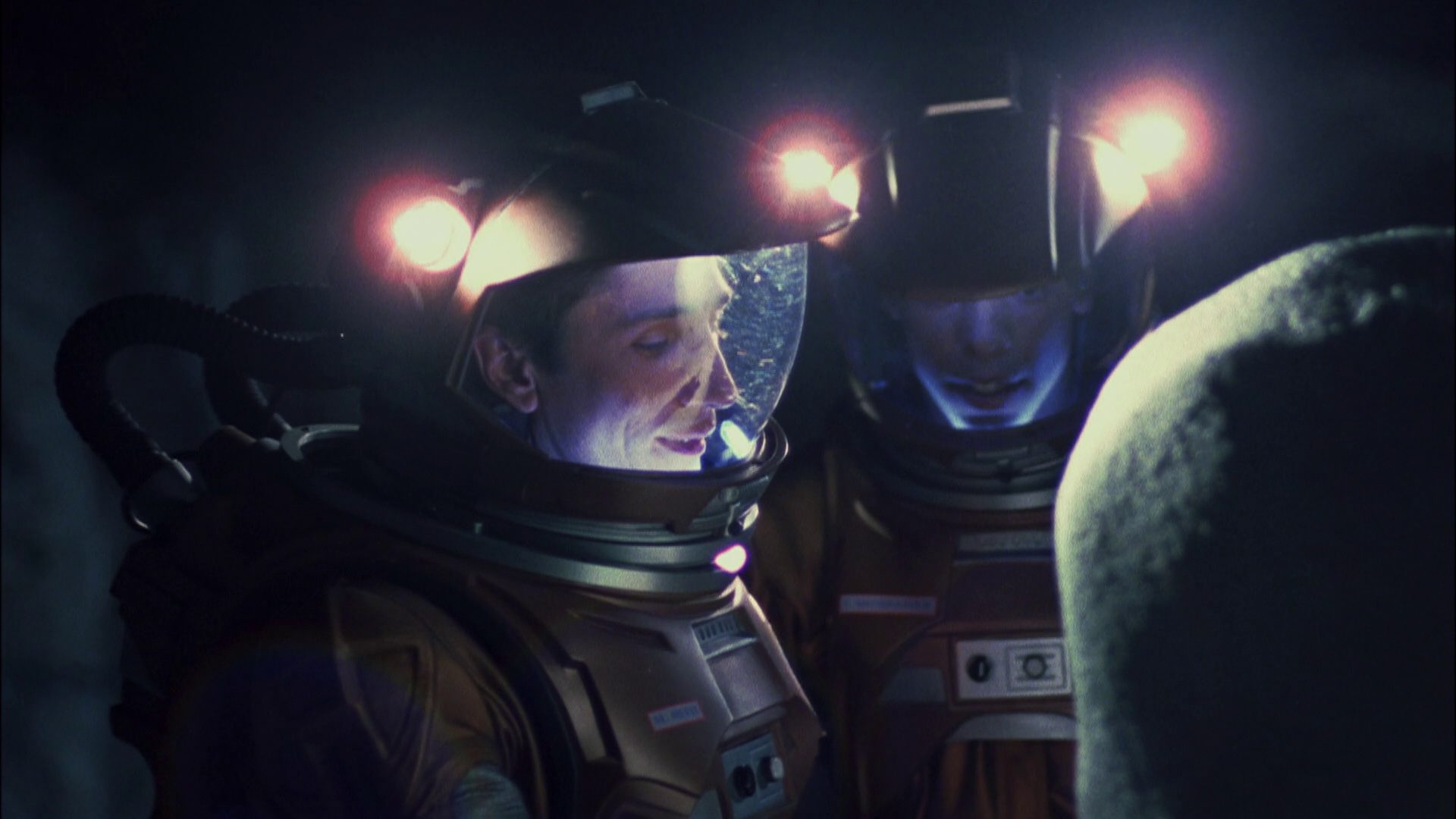 extant_StarTrek_ENT_1x08-BreakingTheIce_1490.jpg