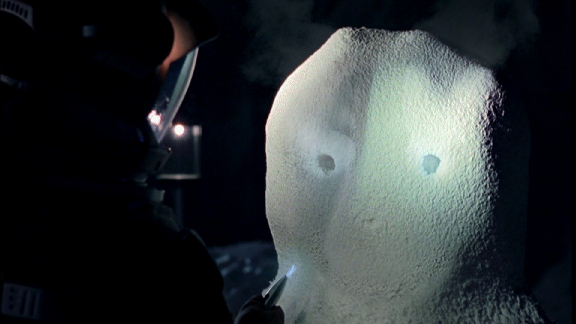extant_StarTrek_ENT_1x08-BreakingTheIce_1496.jpg