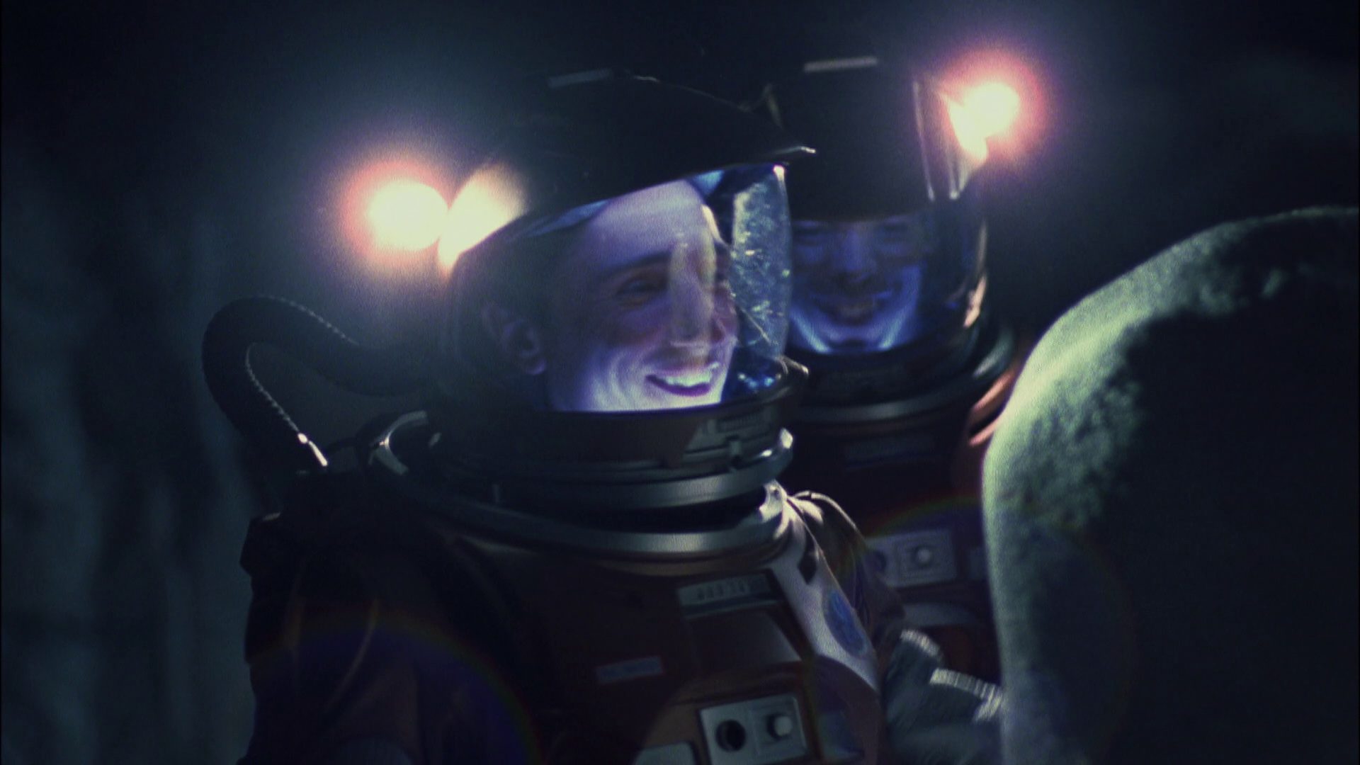 extant_StarTrek_ENT_1x08-BreakingTheIce_1502.jpg