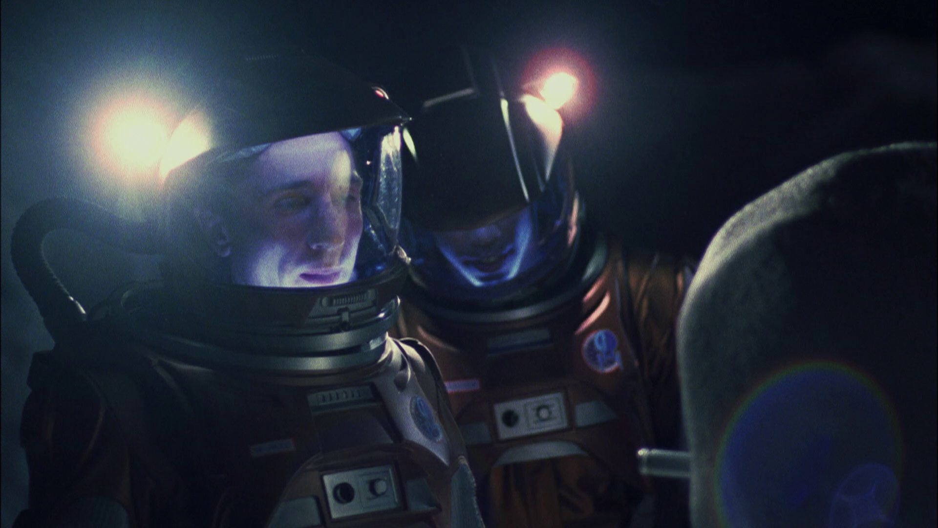 extant_StarTrek_ENT_1x08-BreakingTheIce_1514.jpg
