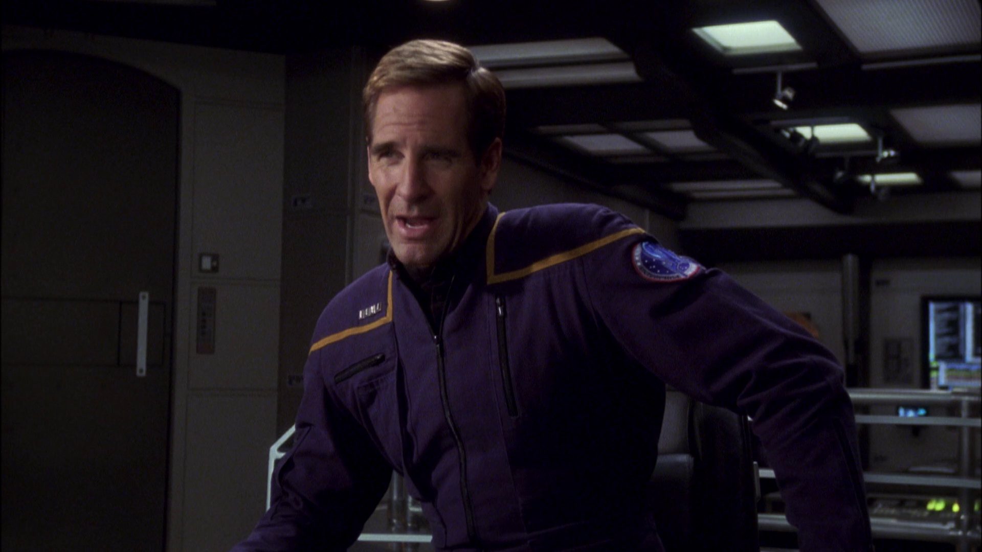 extant_StarTrek_ENT_1x08-BreakingTheIce_1519.jpg