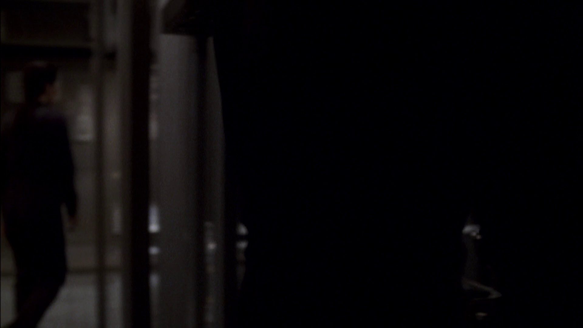 extant_StarTrek_ENT_1x08-BreakingTheIce_1574.jpg