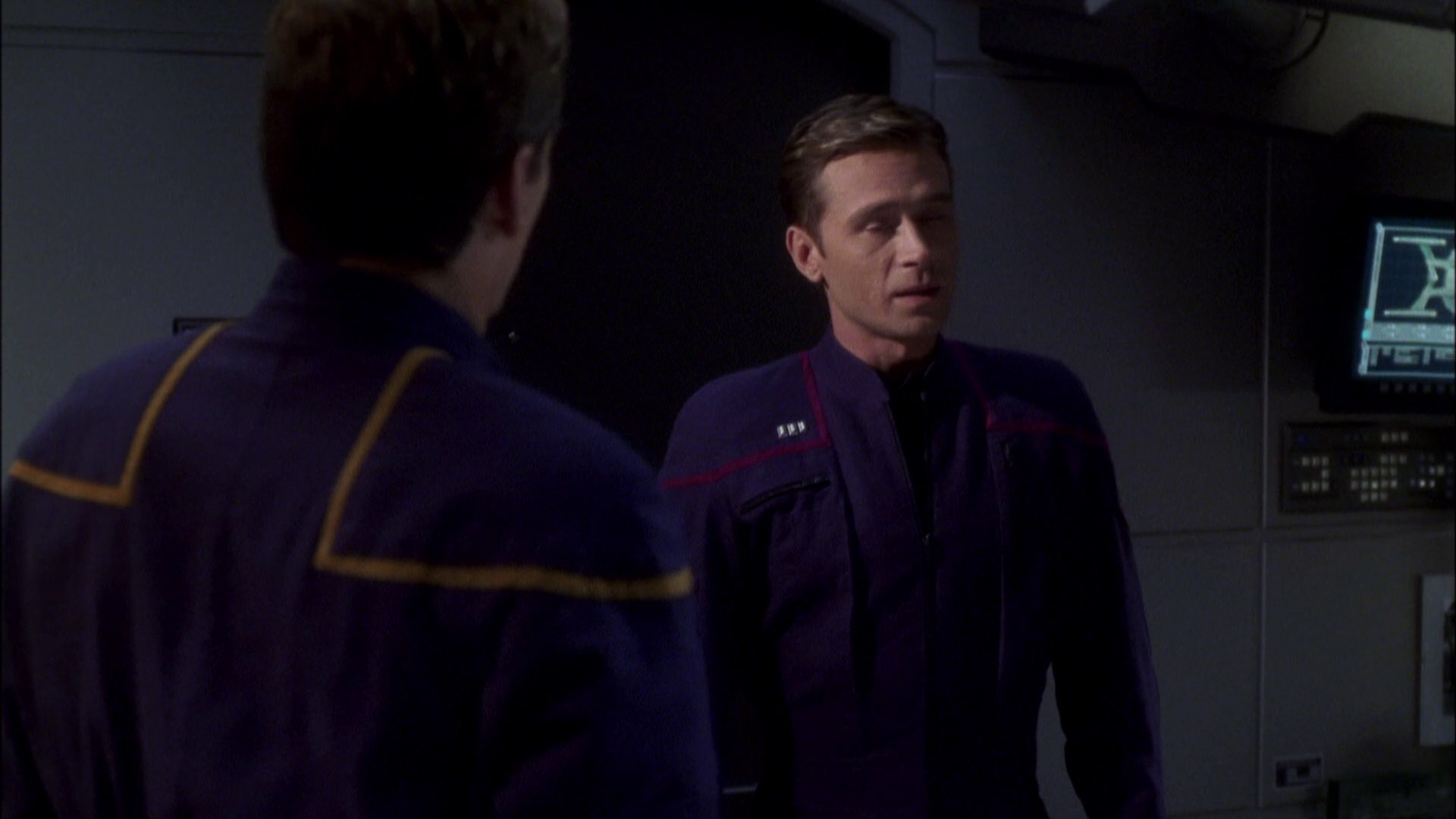 extant_StarTrek_ENT_1x08-BreakingTheIce_1612.jpg