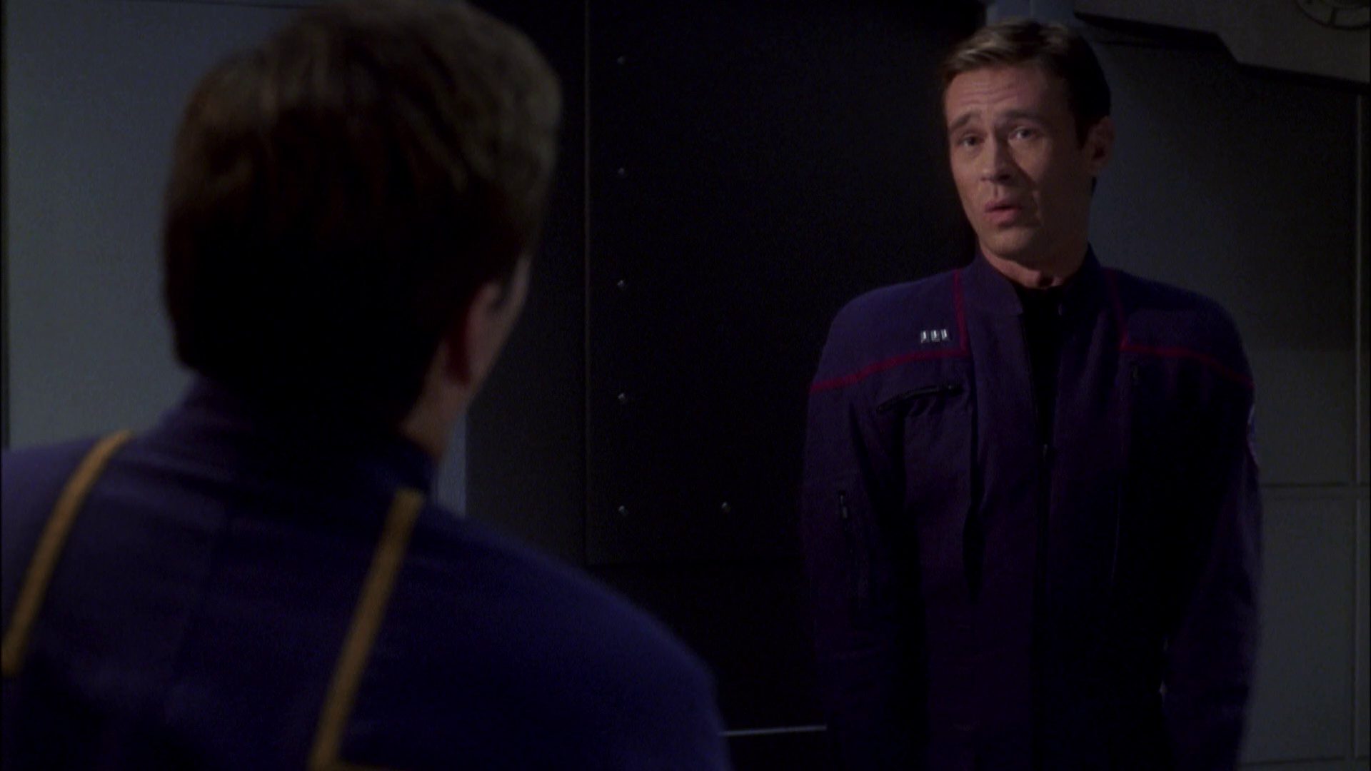 extant_StarTrek_ENT_1x08-BreakingTheIce_1638.jpg